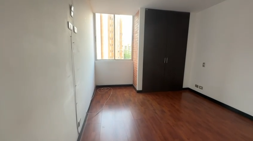 Se Arrienda Apartamento en Laureles, Medellín