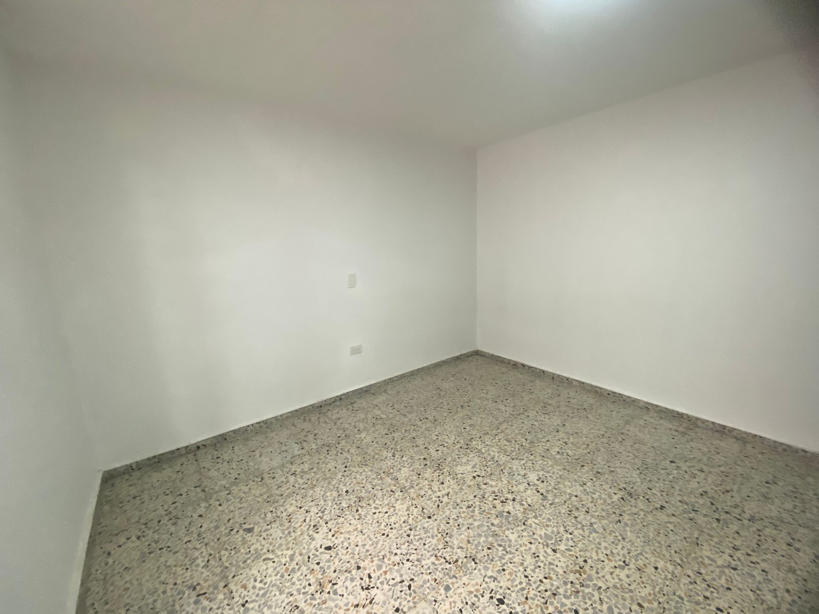 Amplia Casa Para Arriendo en Robledo, Pilarica