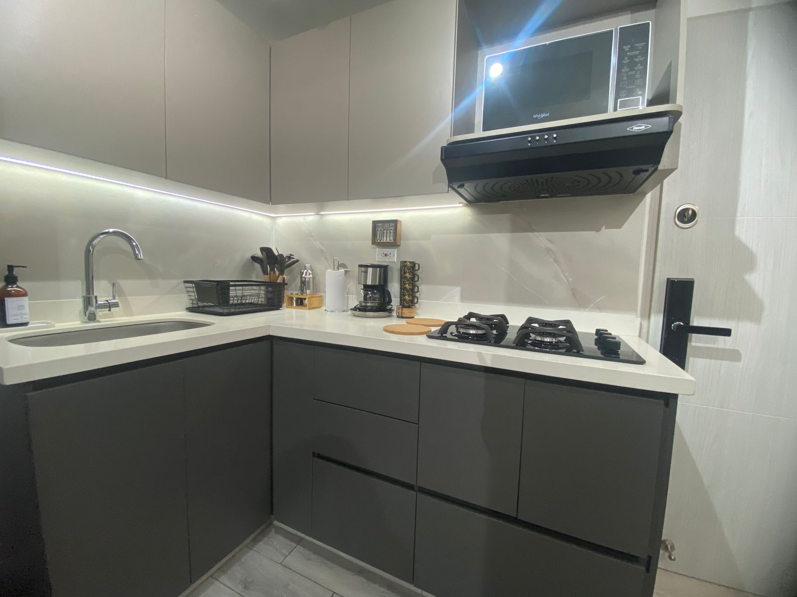 Apartaestudio para Arriendo sin Amoblar en La Floresta