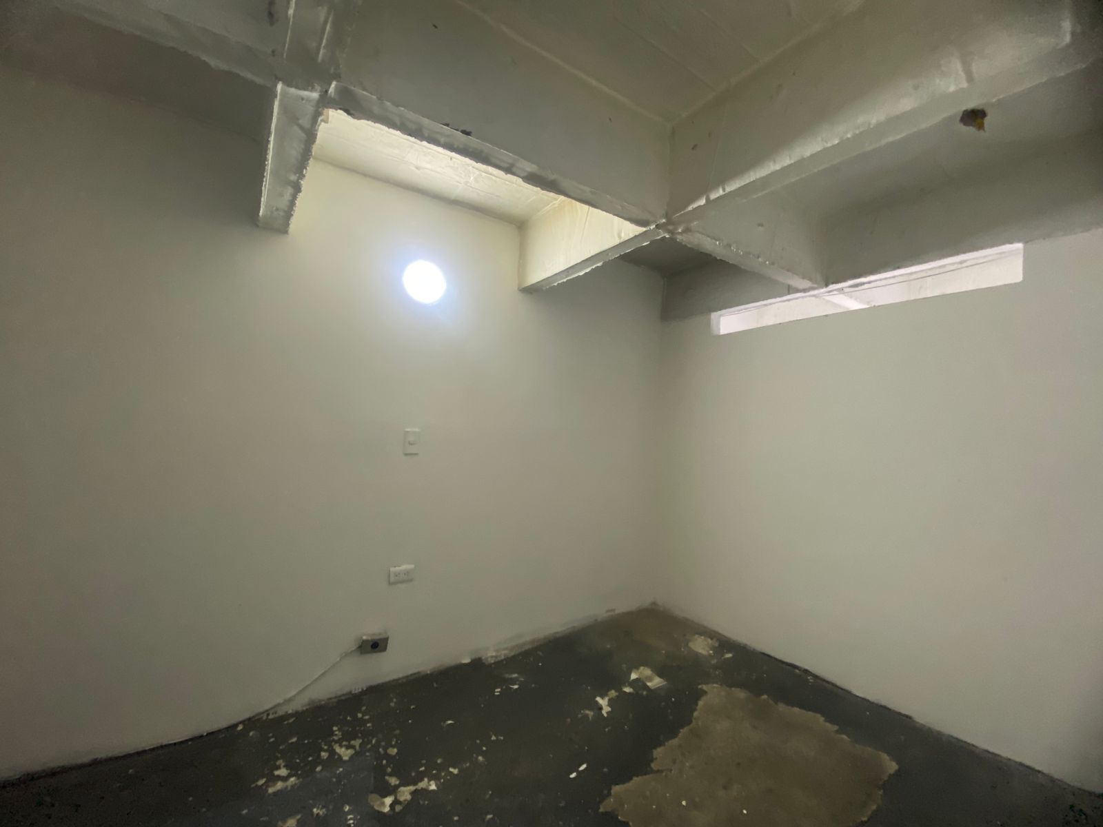 Local Comercial para Arriendo en Los Colores, Medellín