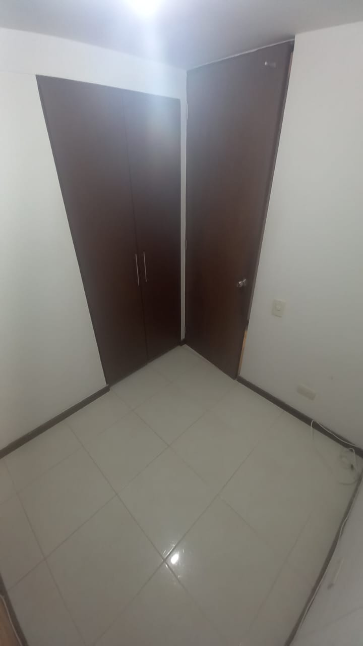 Amplio Apartamento Para Arriendo en Pilarica, Medellín