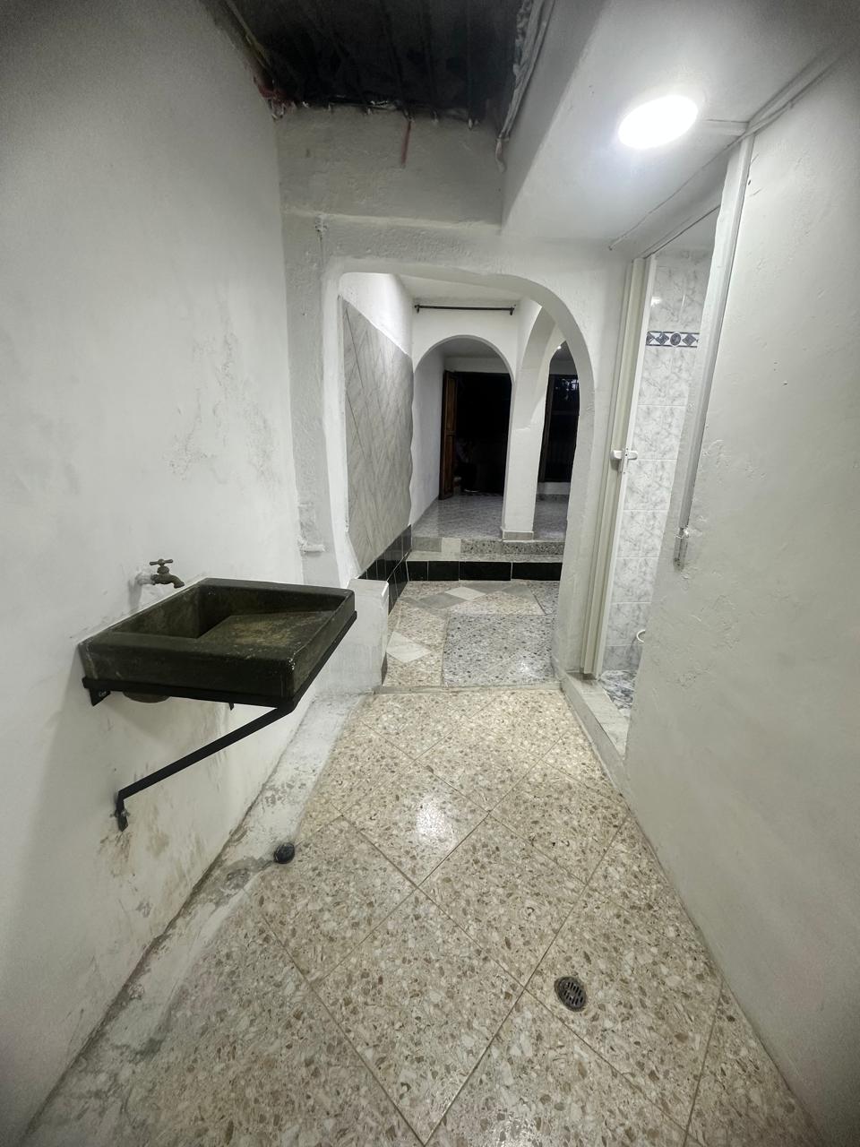 Bloque de Casas con Excelente Ubicación para la Venta en el Poblado