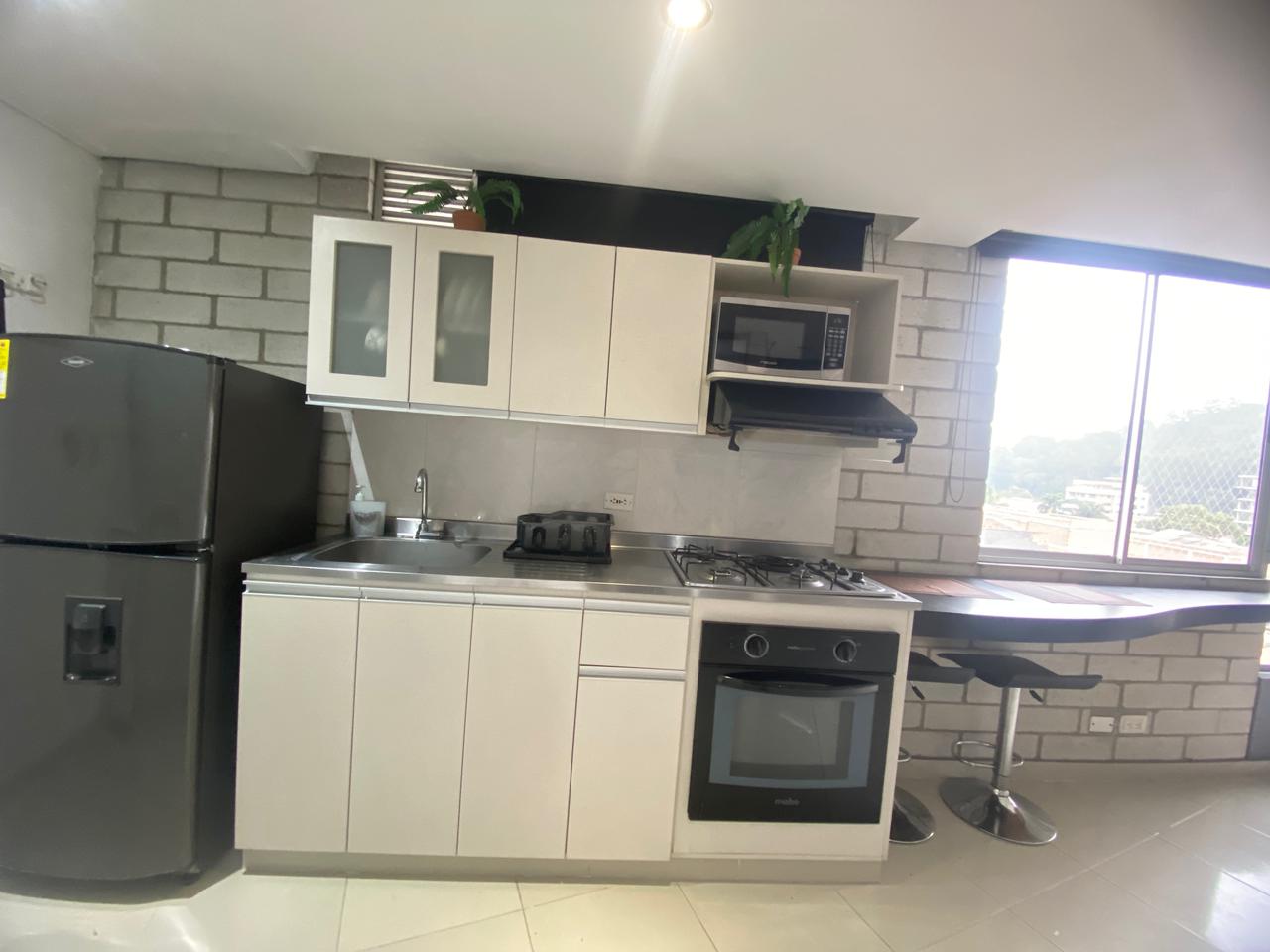Cómodo Apartaestudio Sin Amoblar para Arriendo en Belén, Fatima