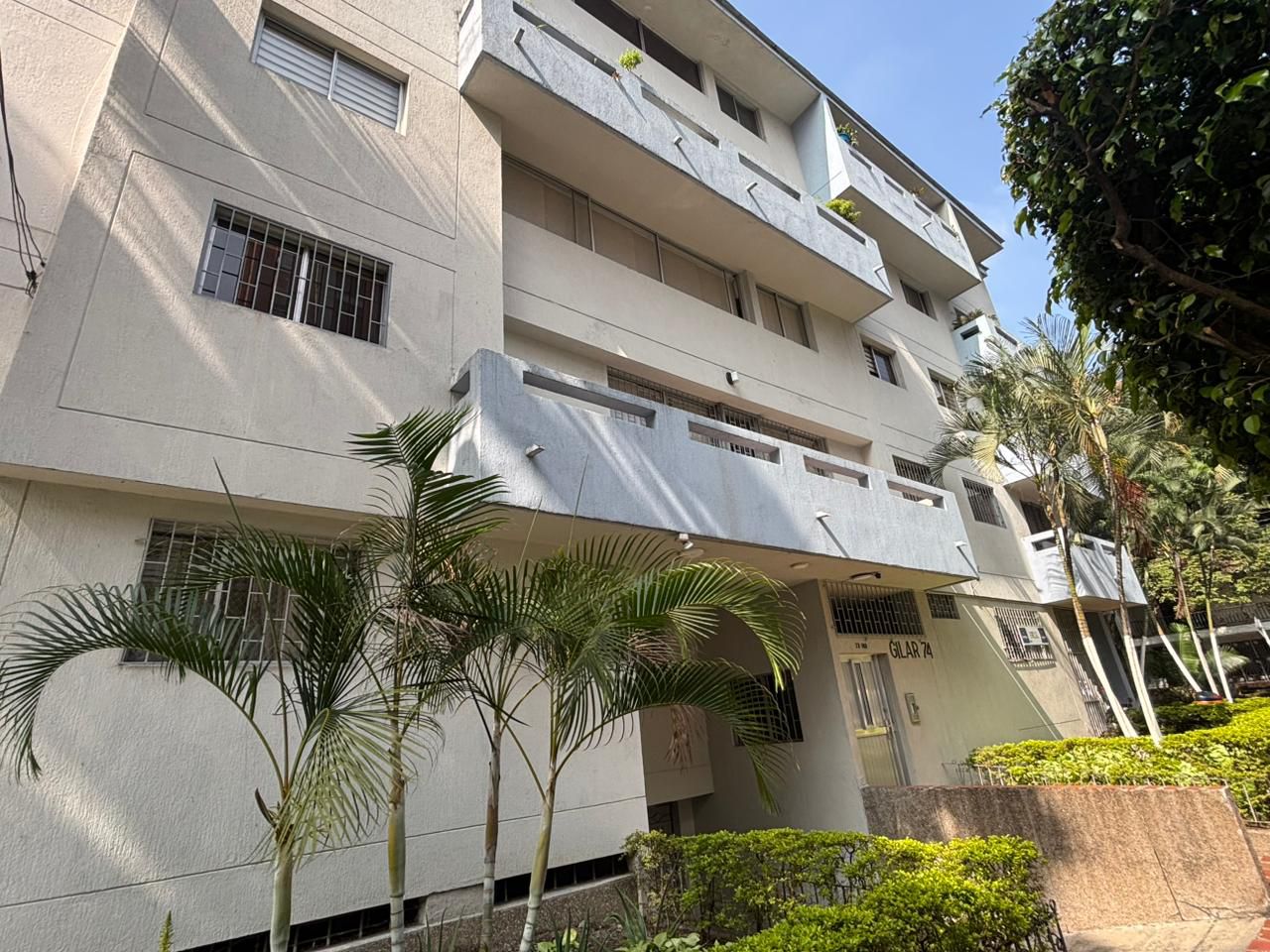 Se Vende Apartamento Duplex en laureles, Medellín, Antioquia.
