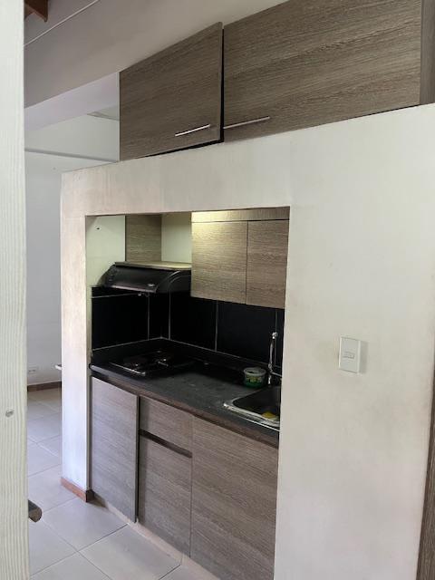 Se Arrienda Apartaestudio Duplex en el Chagualo Medellín