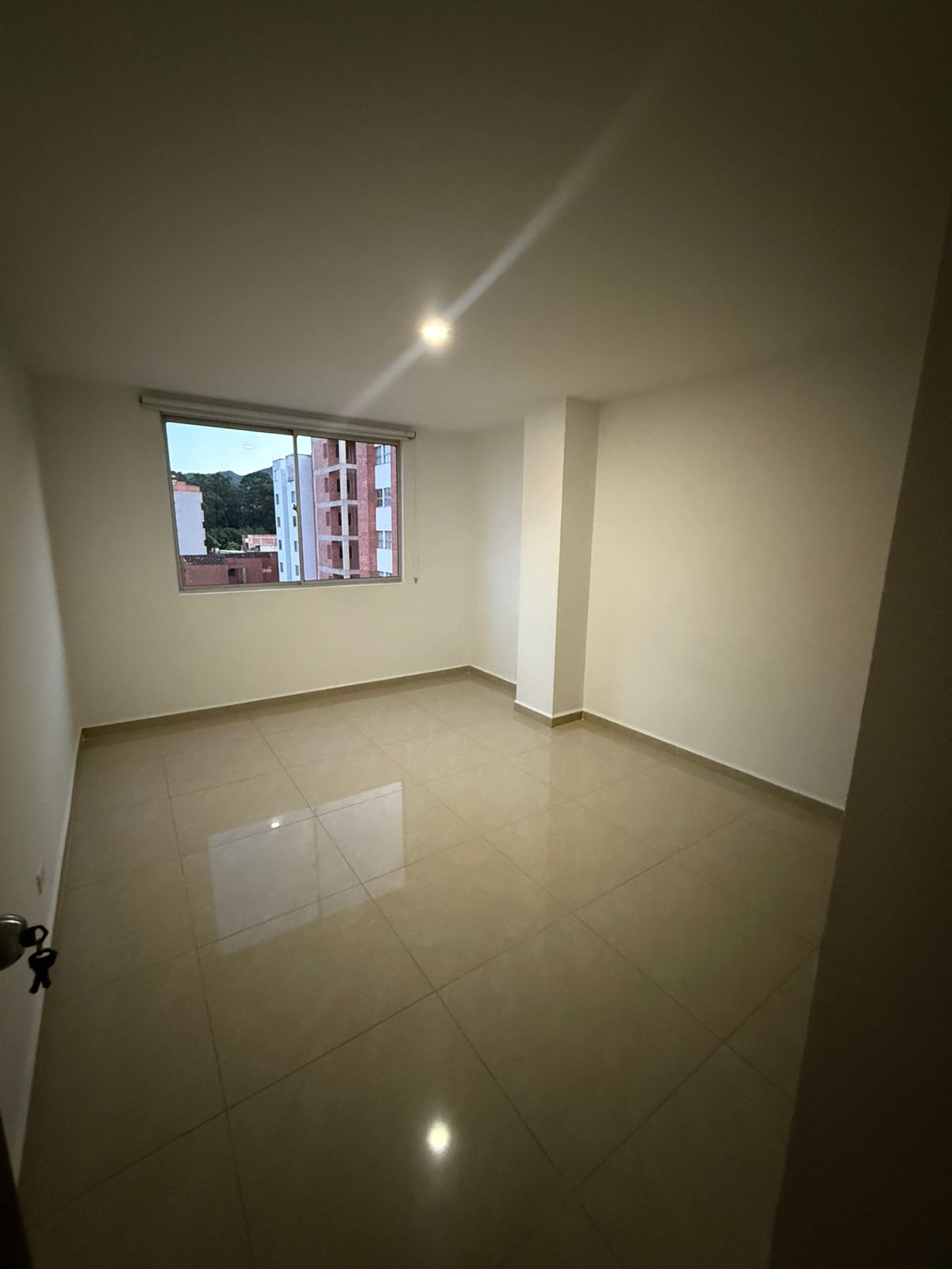 Se Arrienda Apartamento En La Castellana, Medellín