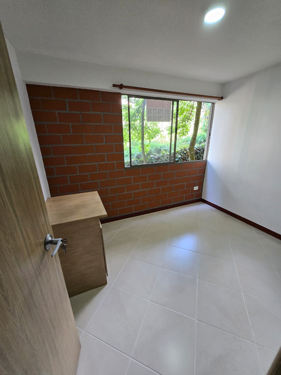 Se Arrienda Apartaestudio En La Loma De Los Bernal