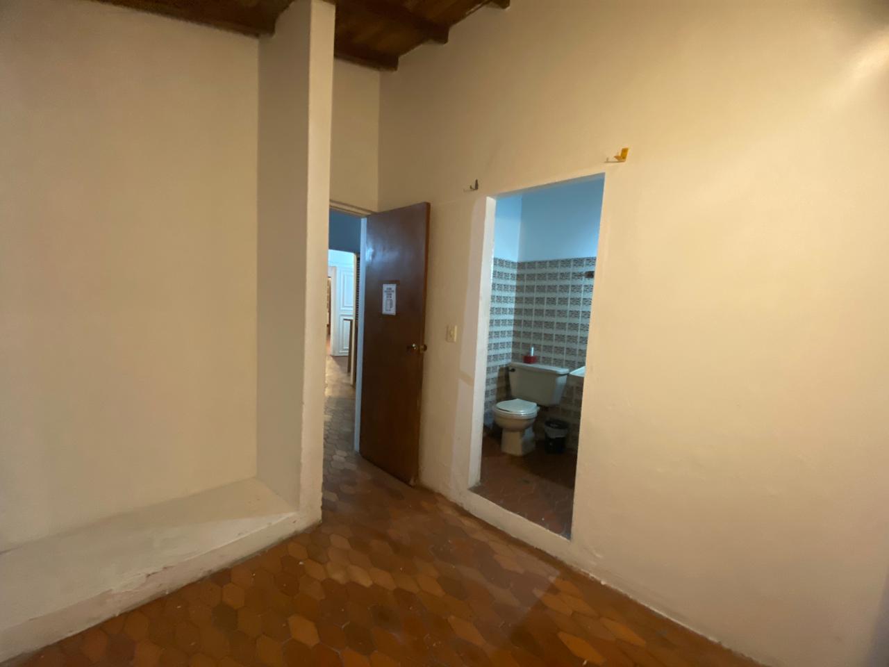 Se Arrienda Casa En El Poblado La Linde