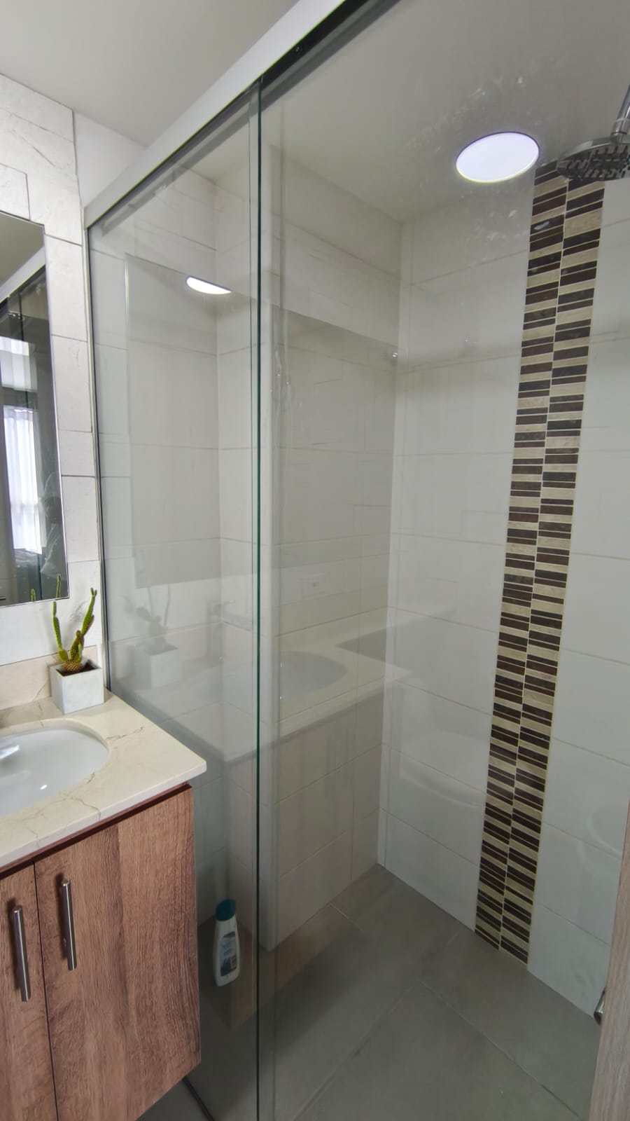 Se Arrienda Apartamento Amoblado en Casalanz Parte Alta, Medellín