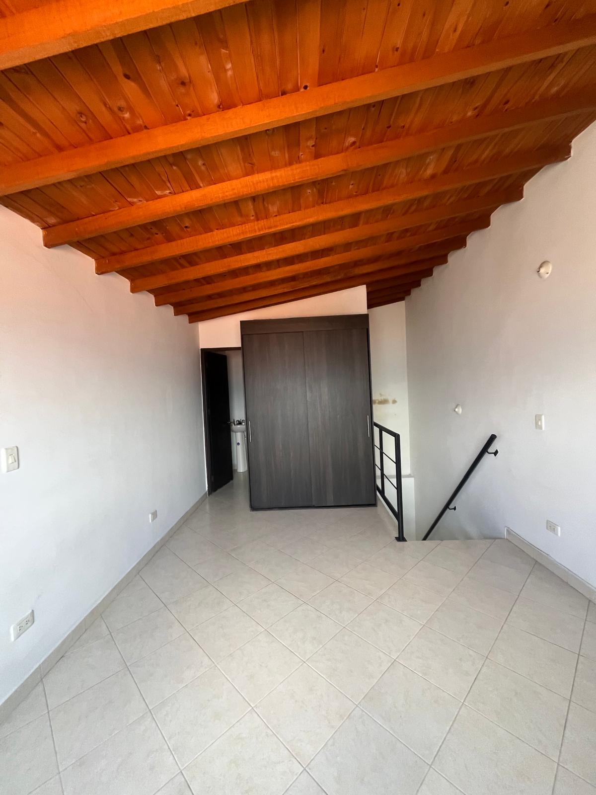 APARTAESTUDIO EN VENTA BARRIO EL SALVADOR 38.4M2