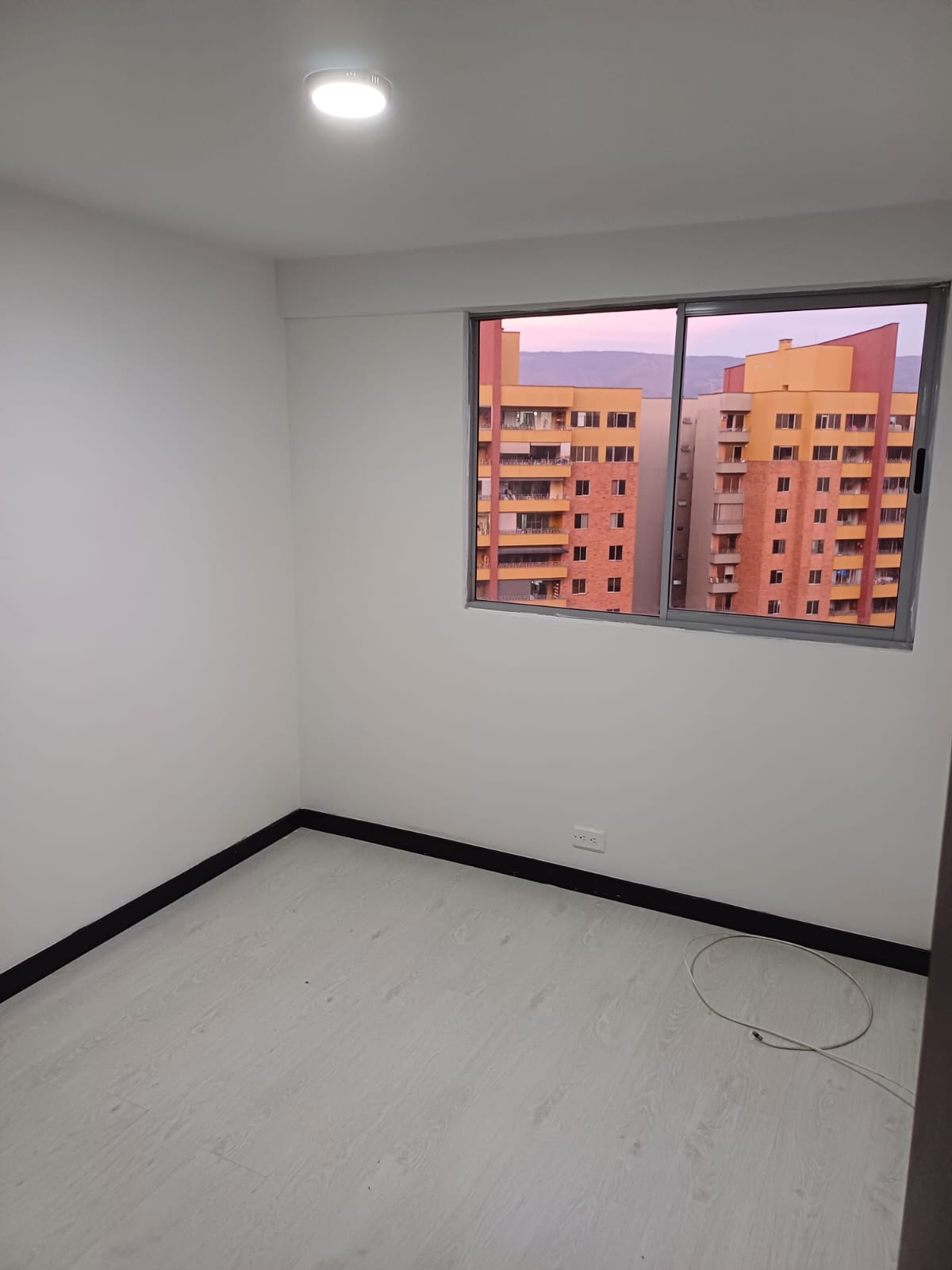 Apartamento con Vista Panorámica para Arriendo en La Castellana