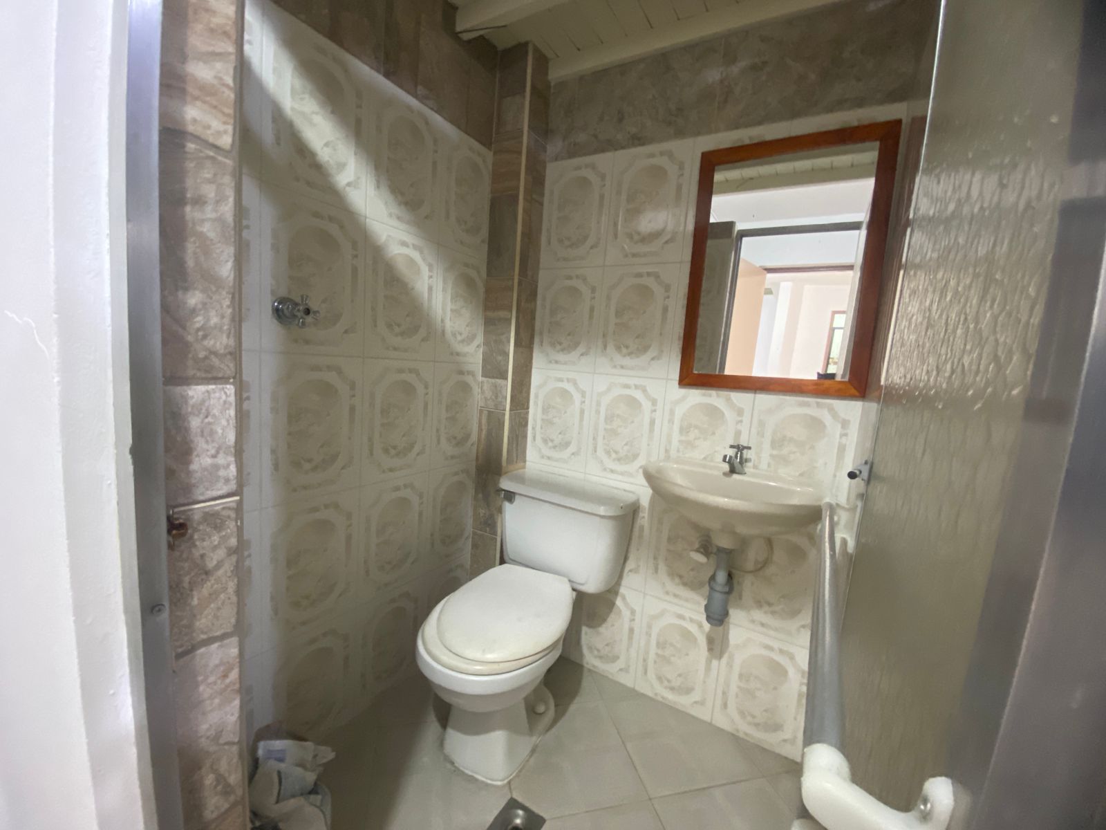 Casa Moderna para Arriendo en Robledo, Pilarica