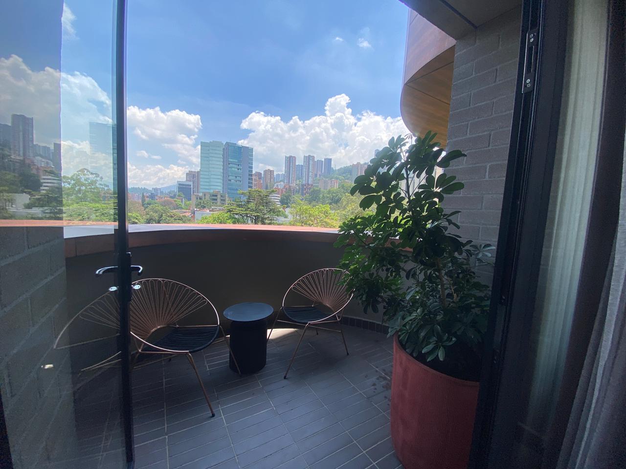 Lujosa Suite para la Venta en Hotel, Poblado, Medellín