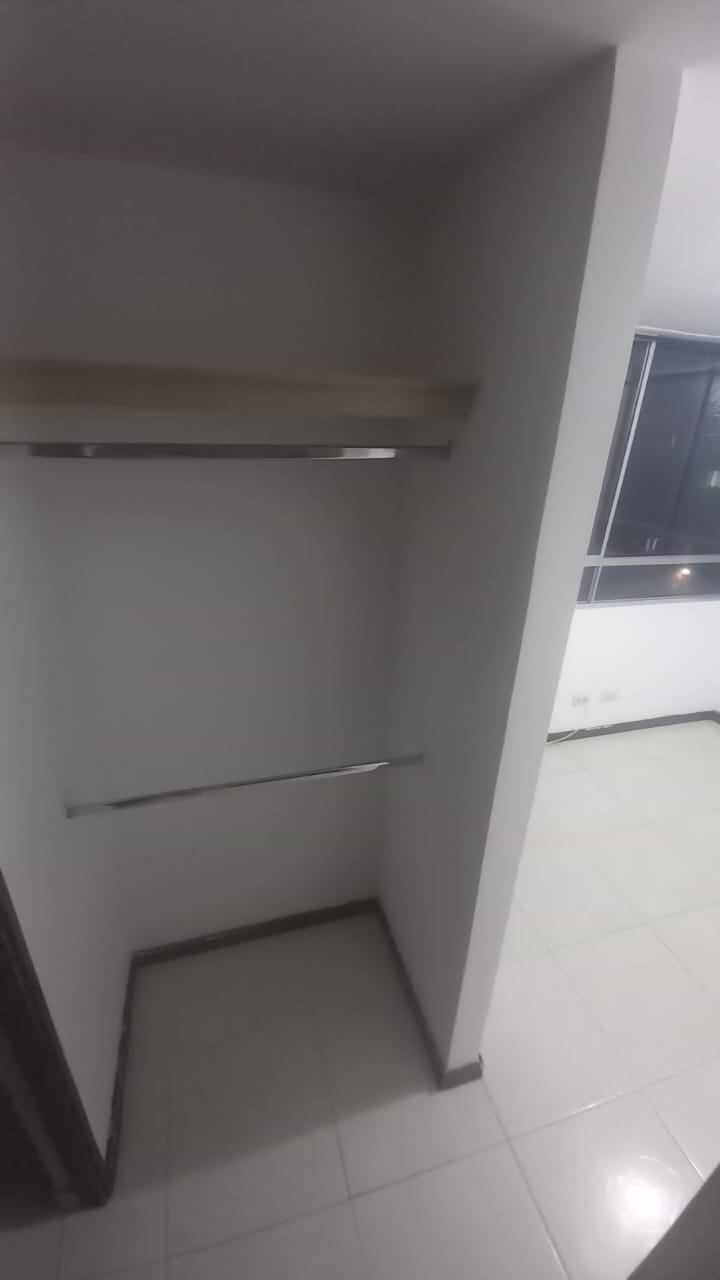 Amplio Apartamento Para Arriendo en Pilarica, Medellín