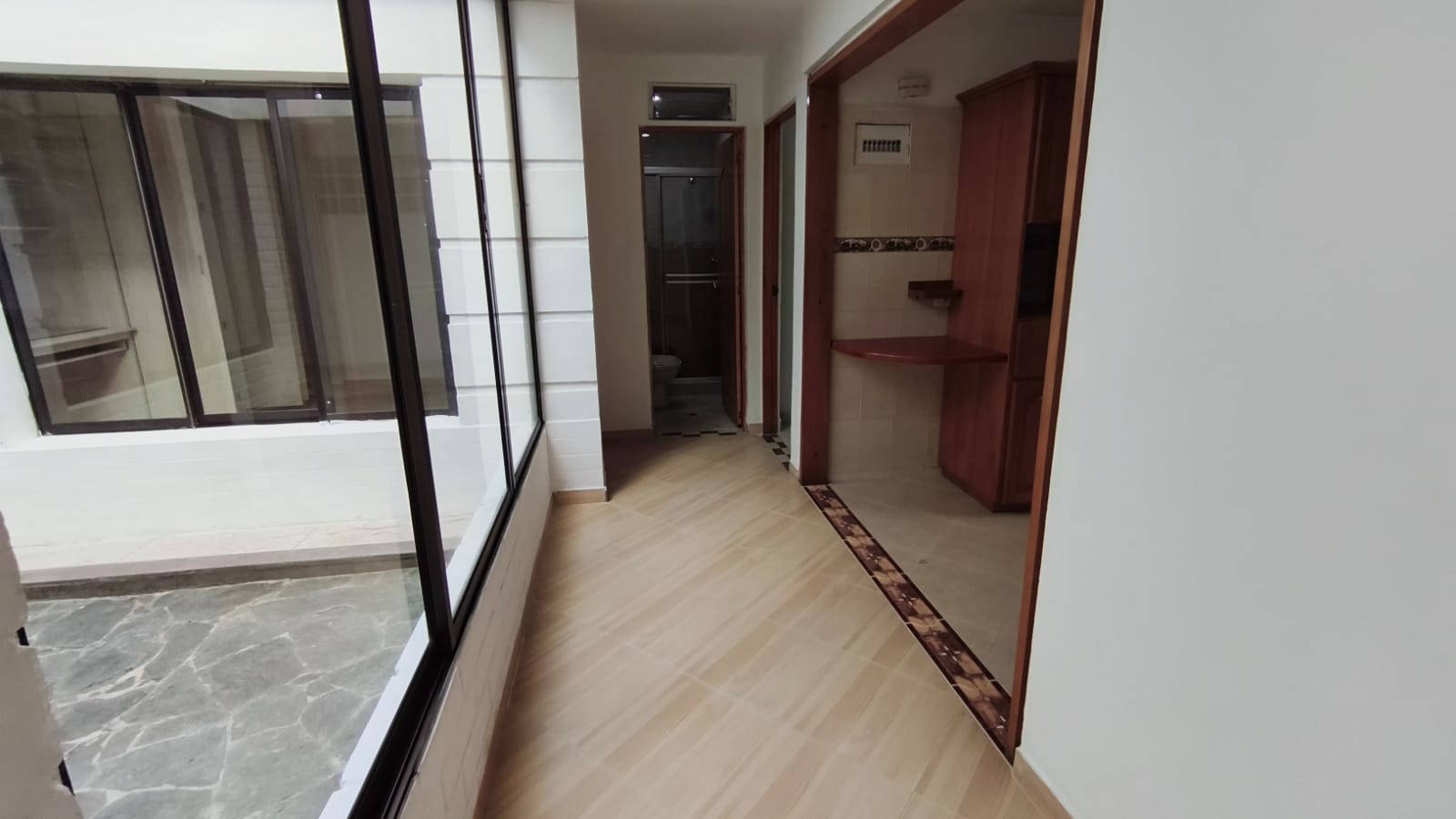 Se Arrienda Casa en Primer Piso en la Castellana, Medellín
