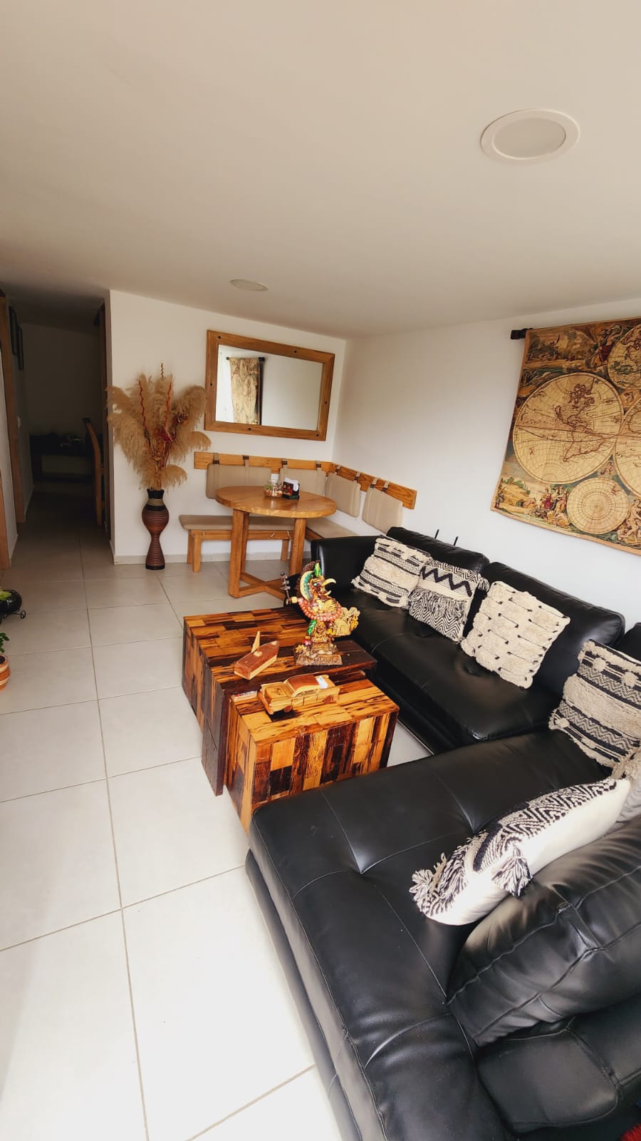 Casa Remodelada para Venta en Robledo, Pajarito