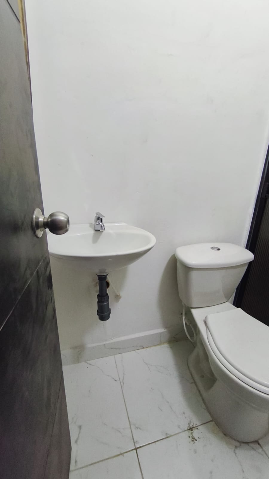 ARRIENDO DE APARTAESTUDIO EN LAURELES, MEDELLIN PARA ESTRENAR