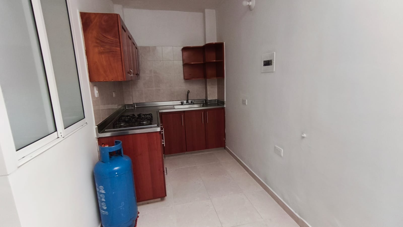 Se Arrienda Apartamento en Primer Piso, en Laureles, Medellín