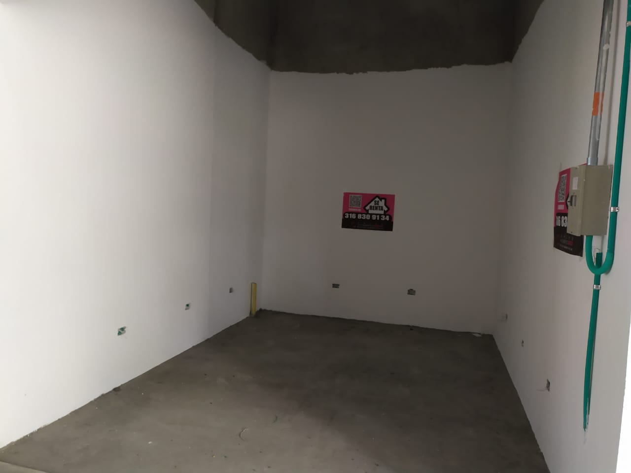 VENTA O RENTA LOCAL 227 EN COMERCIAL CERRITOS MALL PEREIRA