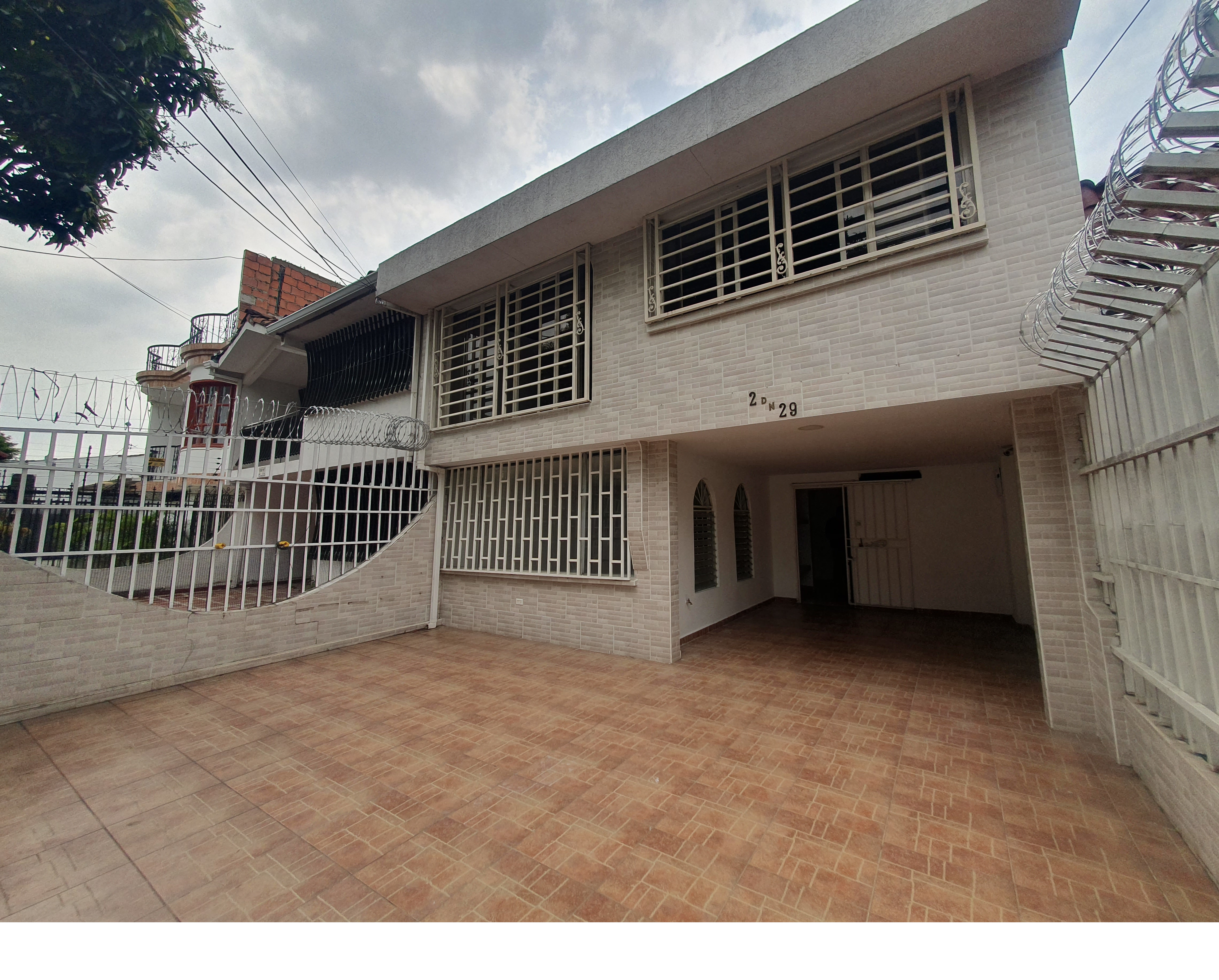 CASA EN VENTA - LA MERCED - CALI - NORTE