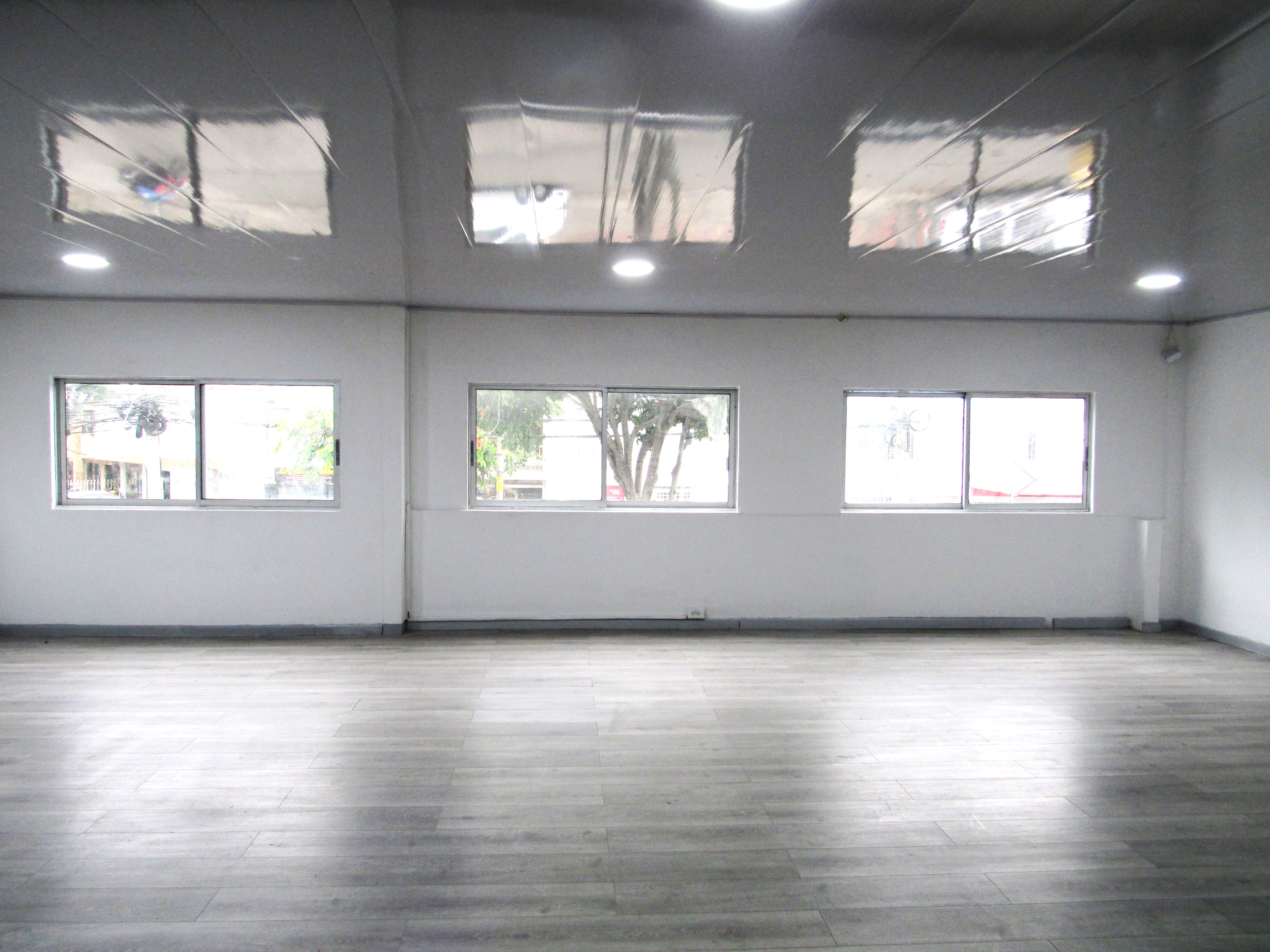 CASA COMERCIAL EN VENTA – SAN VICENTE – CALI