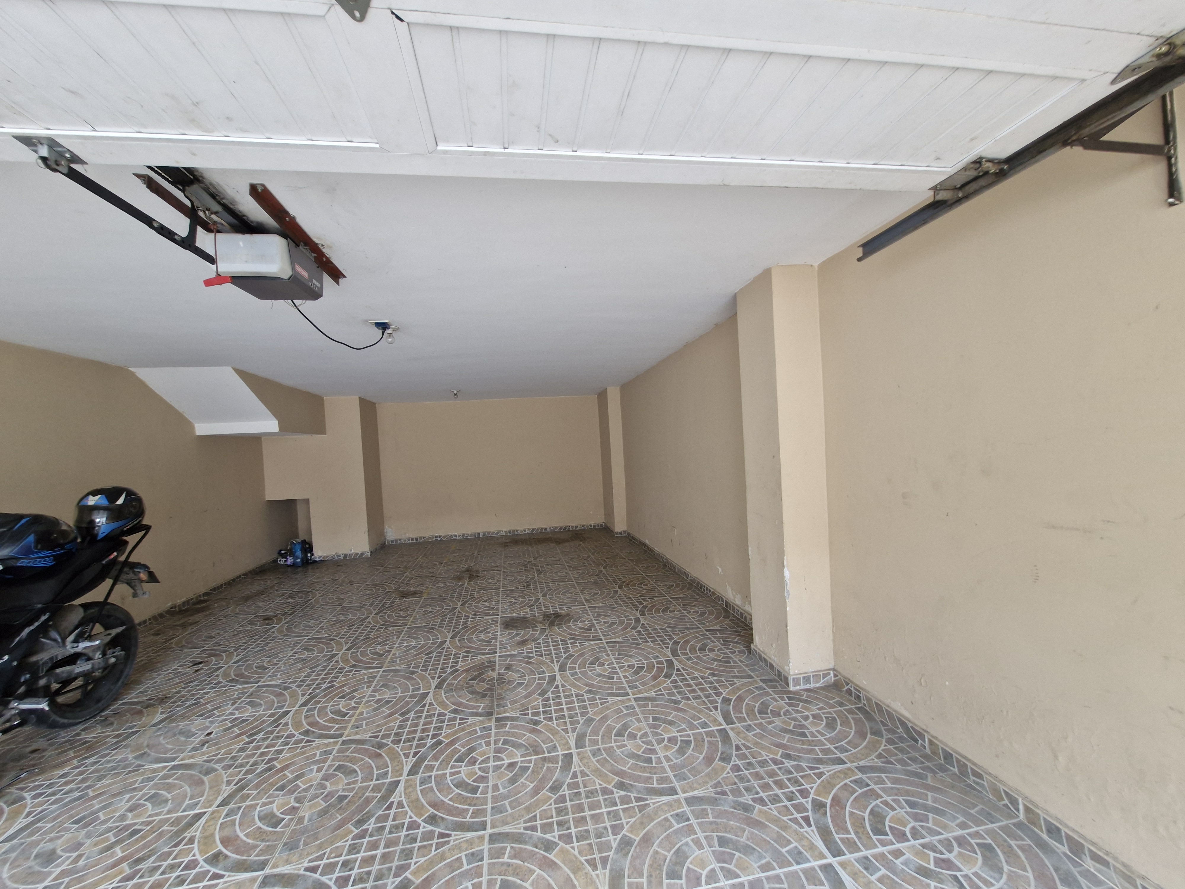 VENTA - APARTAMENTO  PRIMER PISO - EL INGENIO