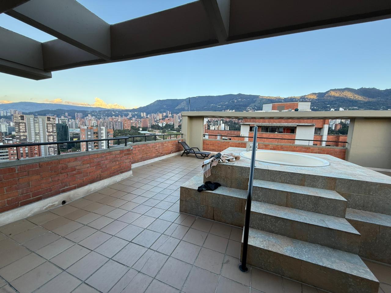 VENTA APARTAMENTO POBLADO MEDELLIN SANTA MARIA DE LOS ANGELES