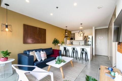APARTAMENTO EL POBLADO MEDELLÍN~CON LICENCIA DE RENTA CORTA  🍀