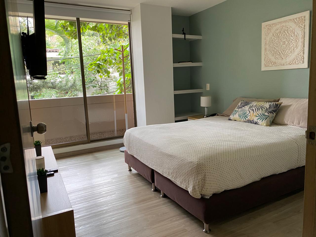 APARTAMENTO EN PROVENZA _EL POBLADO_ MEDELLIN