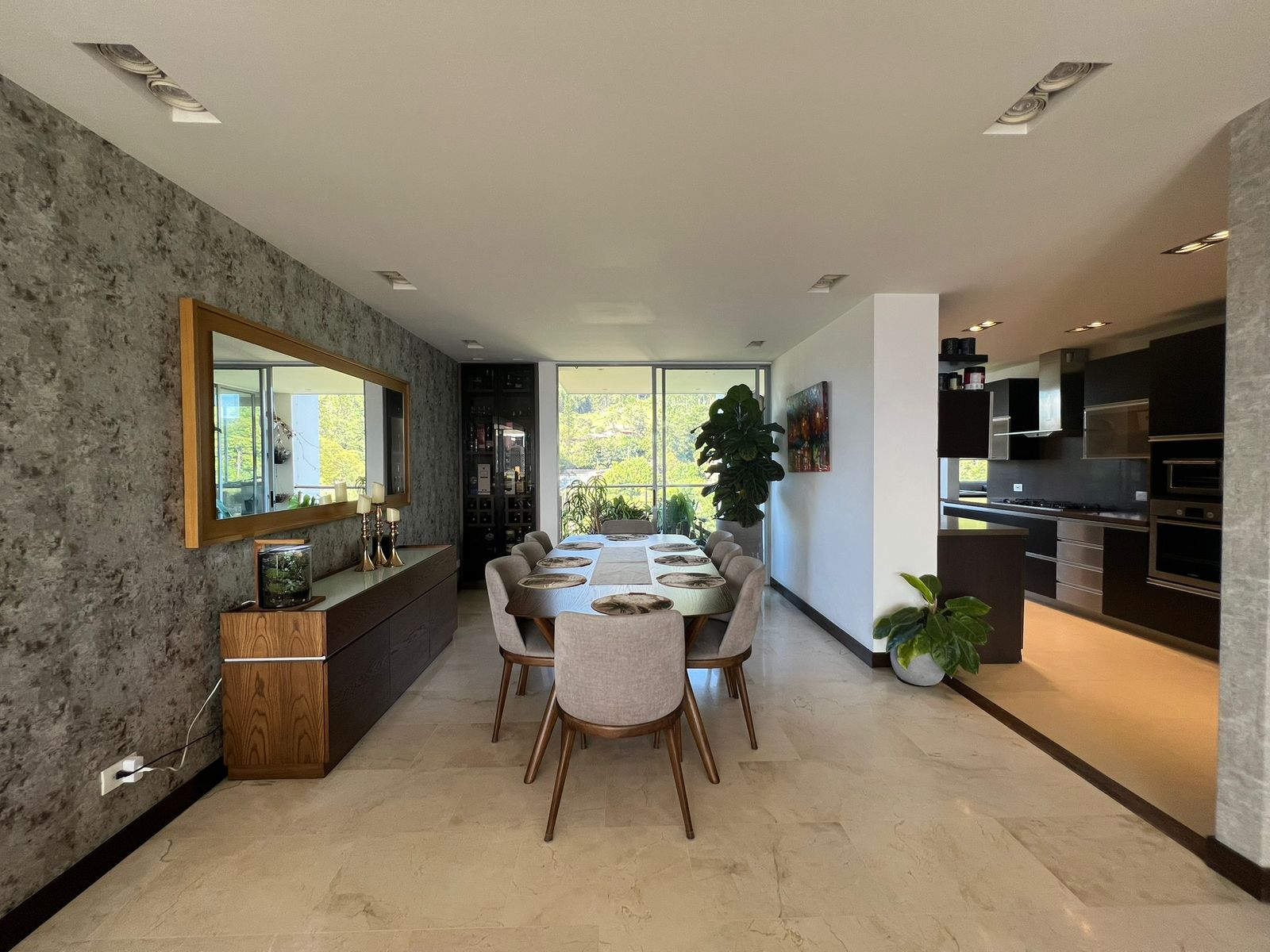 APARTAMENTO POBLADO EXCLUSIVO