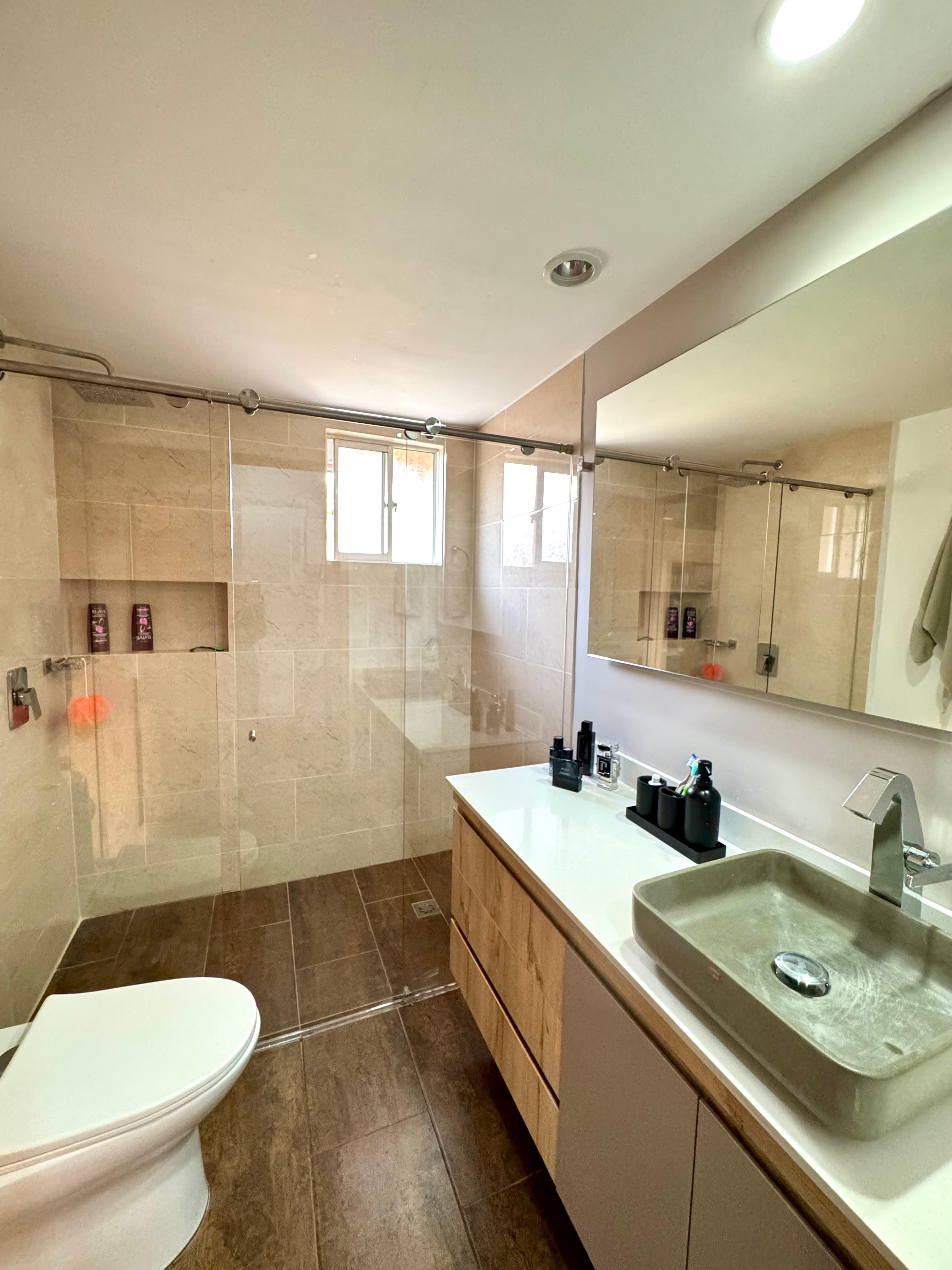 VENTA CASAEN URBANIZACION  MEDELLIN POBLADO SAN LUCAS