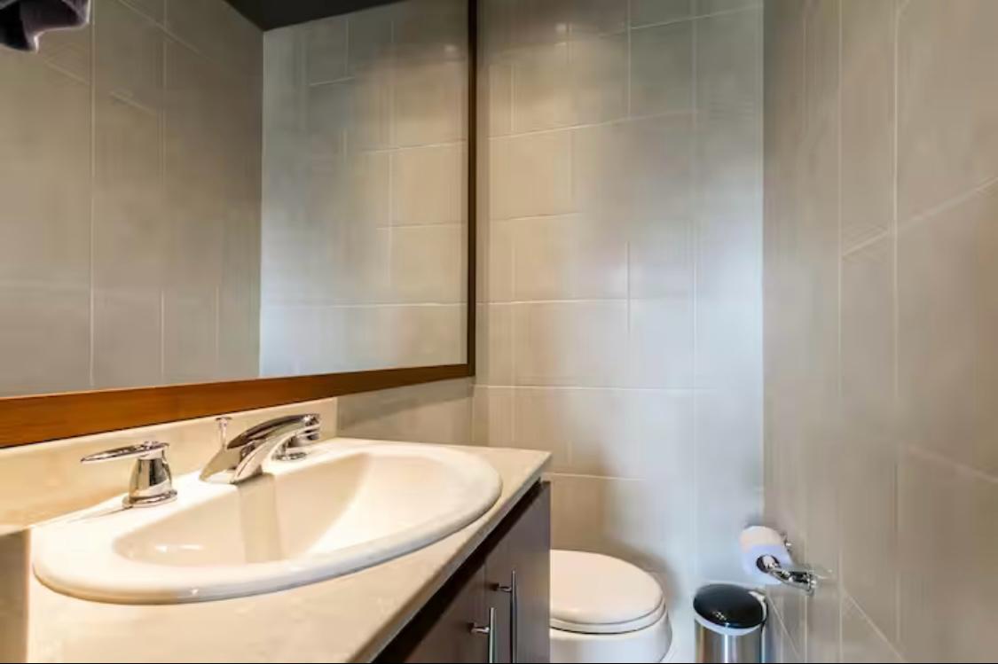 VENDE APARTAESTUDIO EL POBLADO MEDELLIN