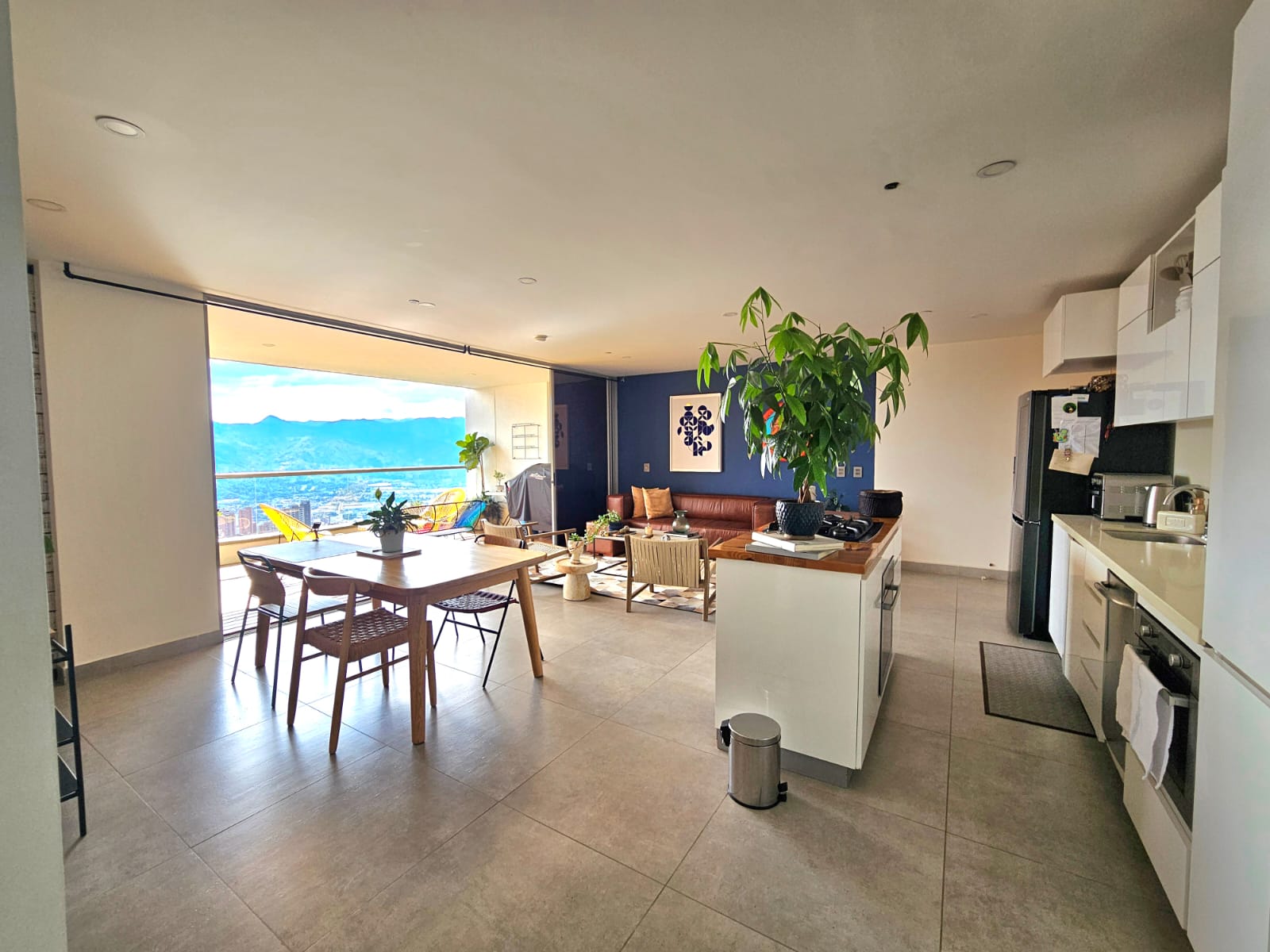 VENTA APARTAMENTO CALERA POBLADO MEDELLIN