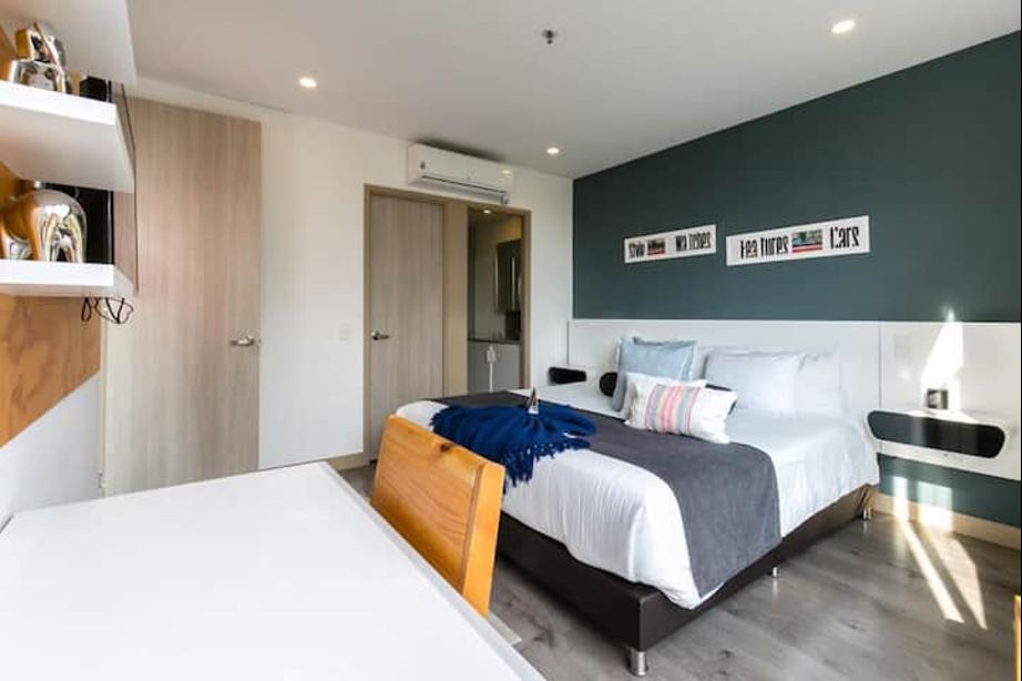 APARTAMENTO EL POBLADO MEDELLÍN~CON LICENCIA DE RENTA CORTA  🍀