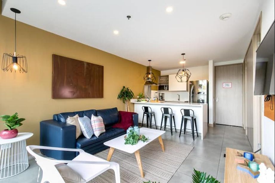 APARTAMENTO EL POBLADO MEDELLÍN~CON LICENCIA DE RENTA CORTA  🍀