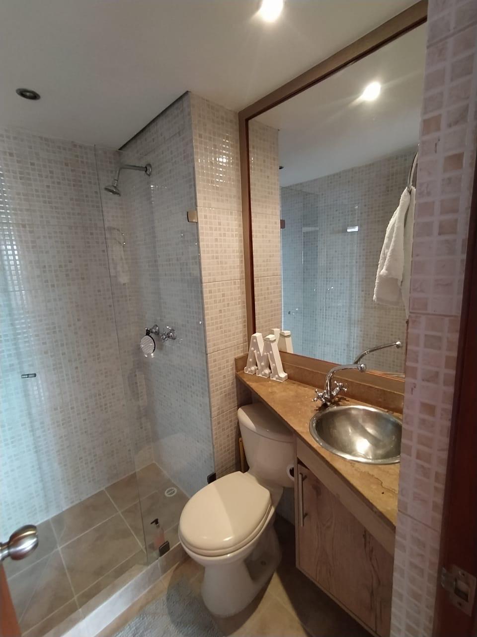 VENTA APARTAMENTO DUPLEX POBLADO MEDELLIN MILLA DE ORO