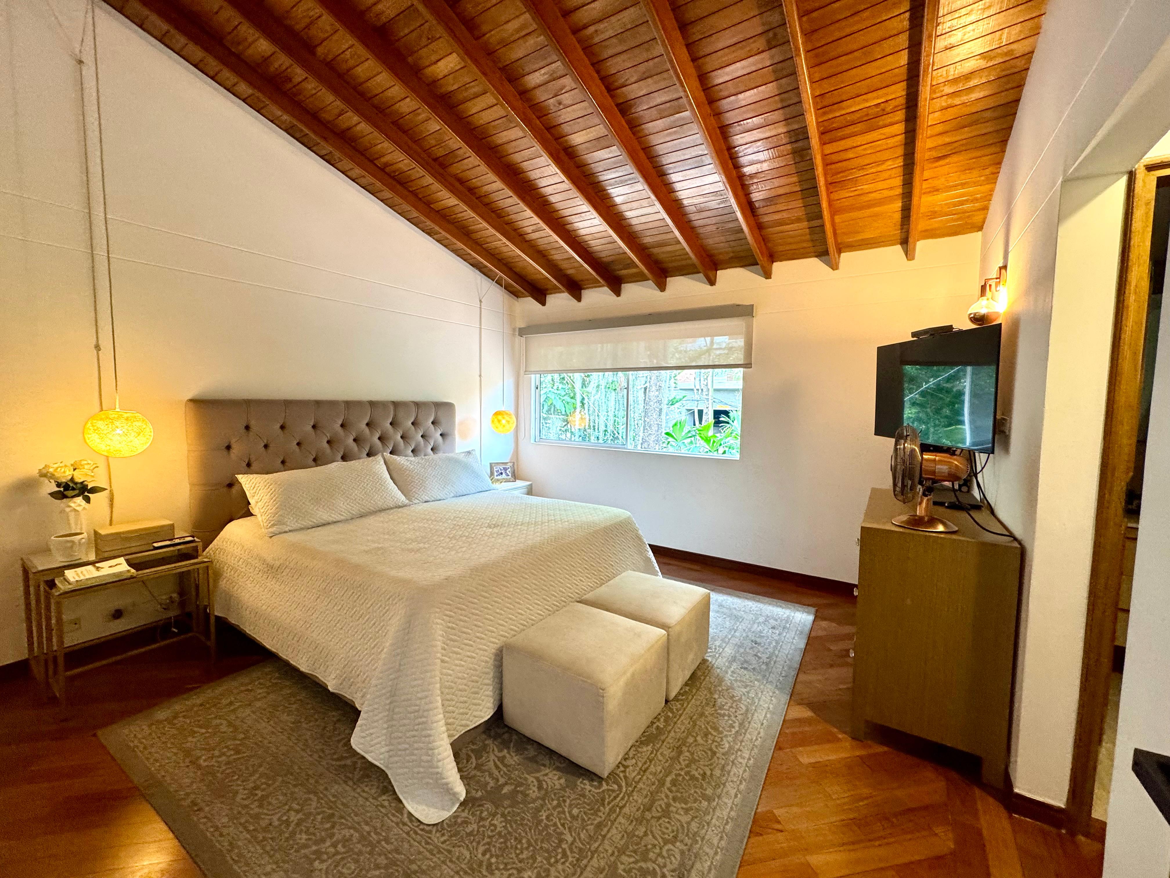 VENTA CASAEN URBANIZACION  MEDELLIN POBLADO SAN LUCAS