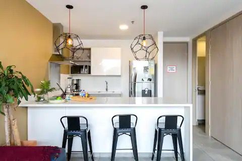 APARTAMENTO EL POBLADO MEDELLÍN~CON LICENCIA DE RENTA CORTA  🍀