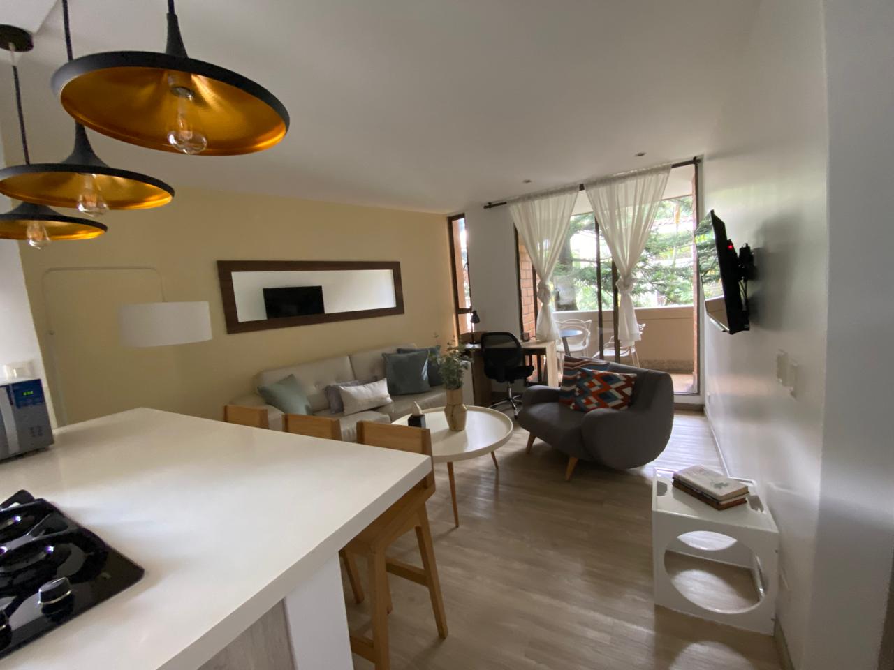 APARTAMENTO EN PROVENZA _EL POBLADO_ MEDELLIN