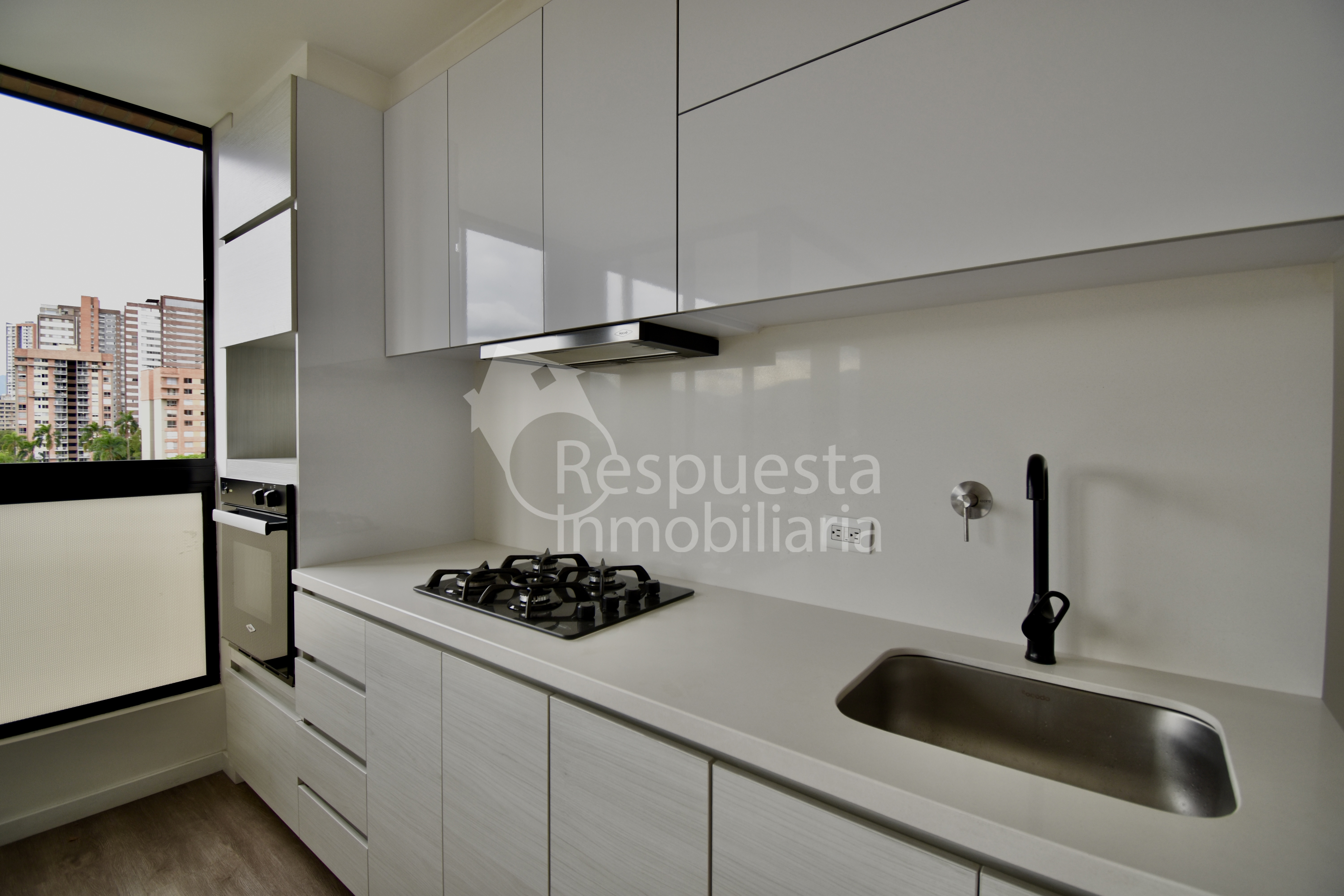 Venta apartamento en el poblado (barrio  Lalinde) - Medellin ✅