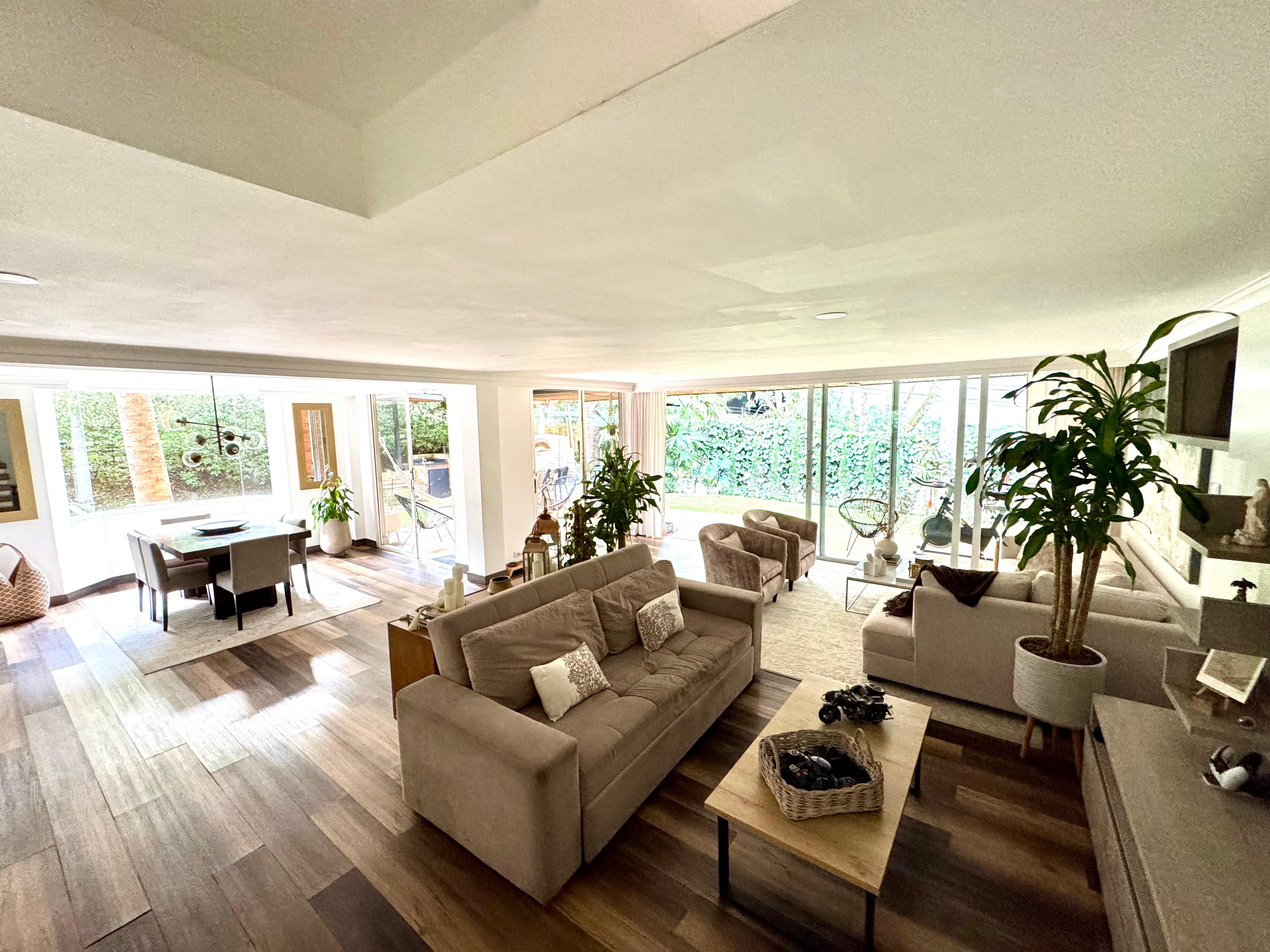 VENTA CASAEN URBANIZACION  MEDELLIN POBLADO SAN LUCAS
