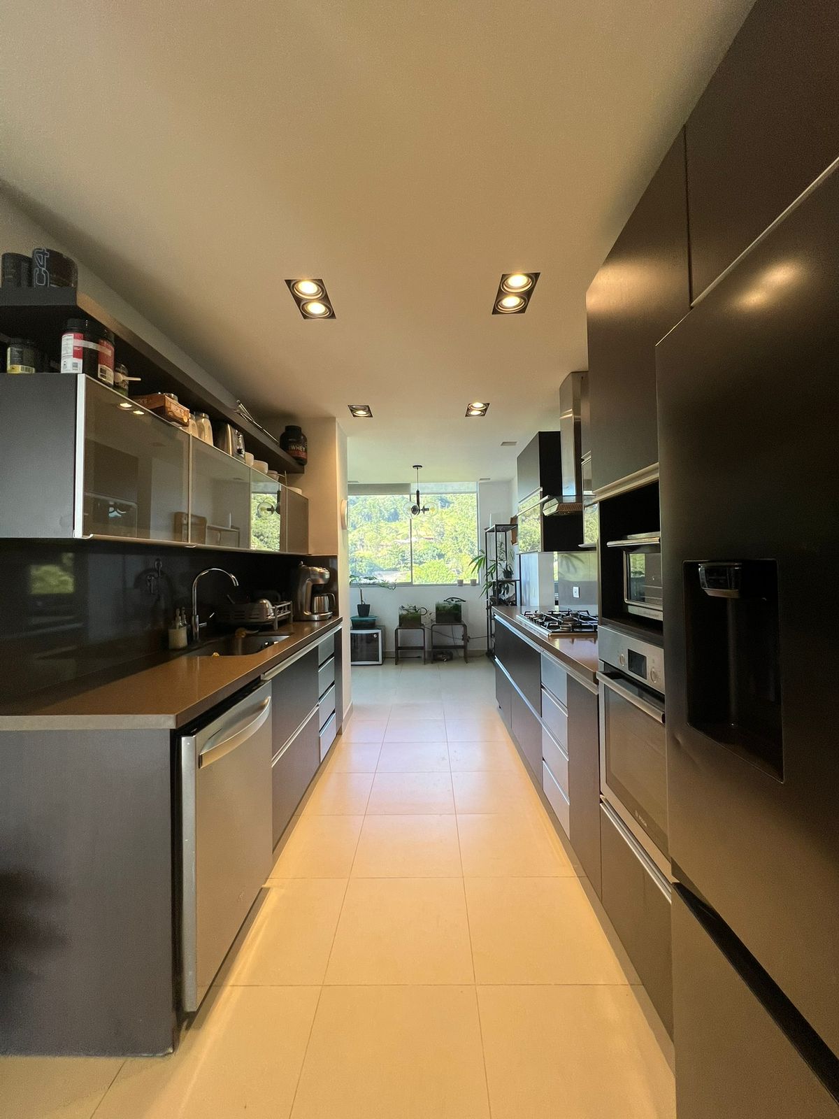 APARTAMENTO POBLADO EXCLUSIVO