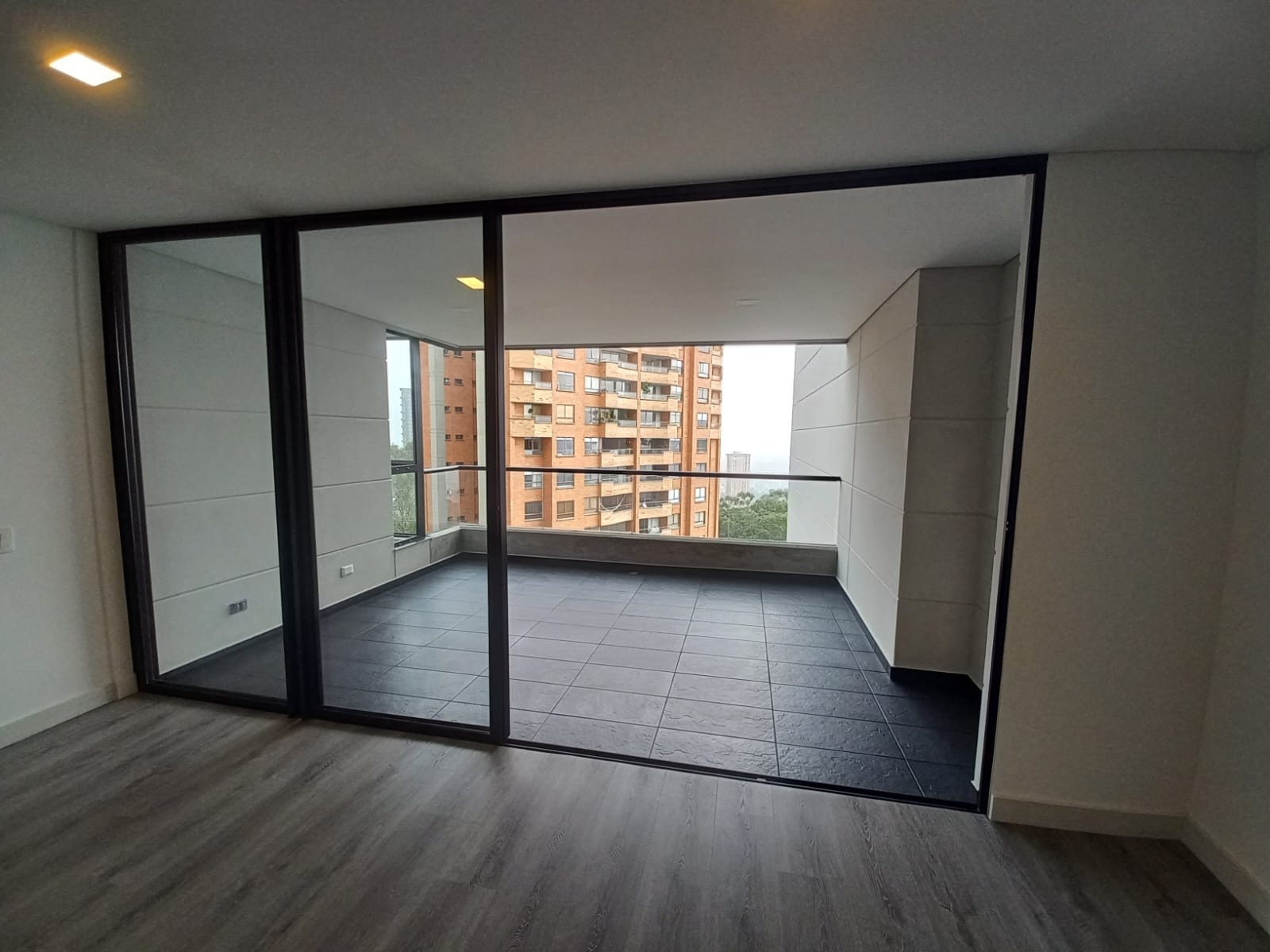 VENTA APARTAMENTO EN EL POBLADO MEDELLIN SECTOR EL TESORO ✅