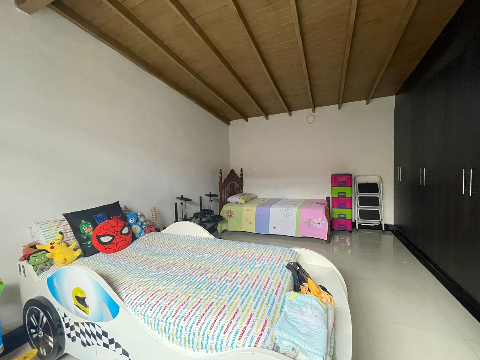 Vendo Casa Medellín, Malibu al lado de la unidad deportiva de belen🍀