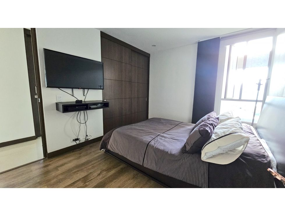 Venta de apartamento en El Poblado loma los balsos  Medellin ✅