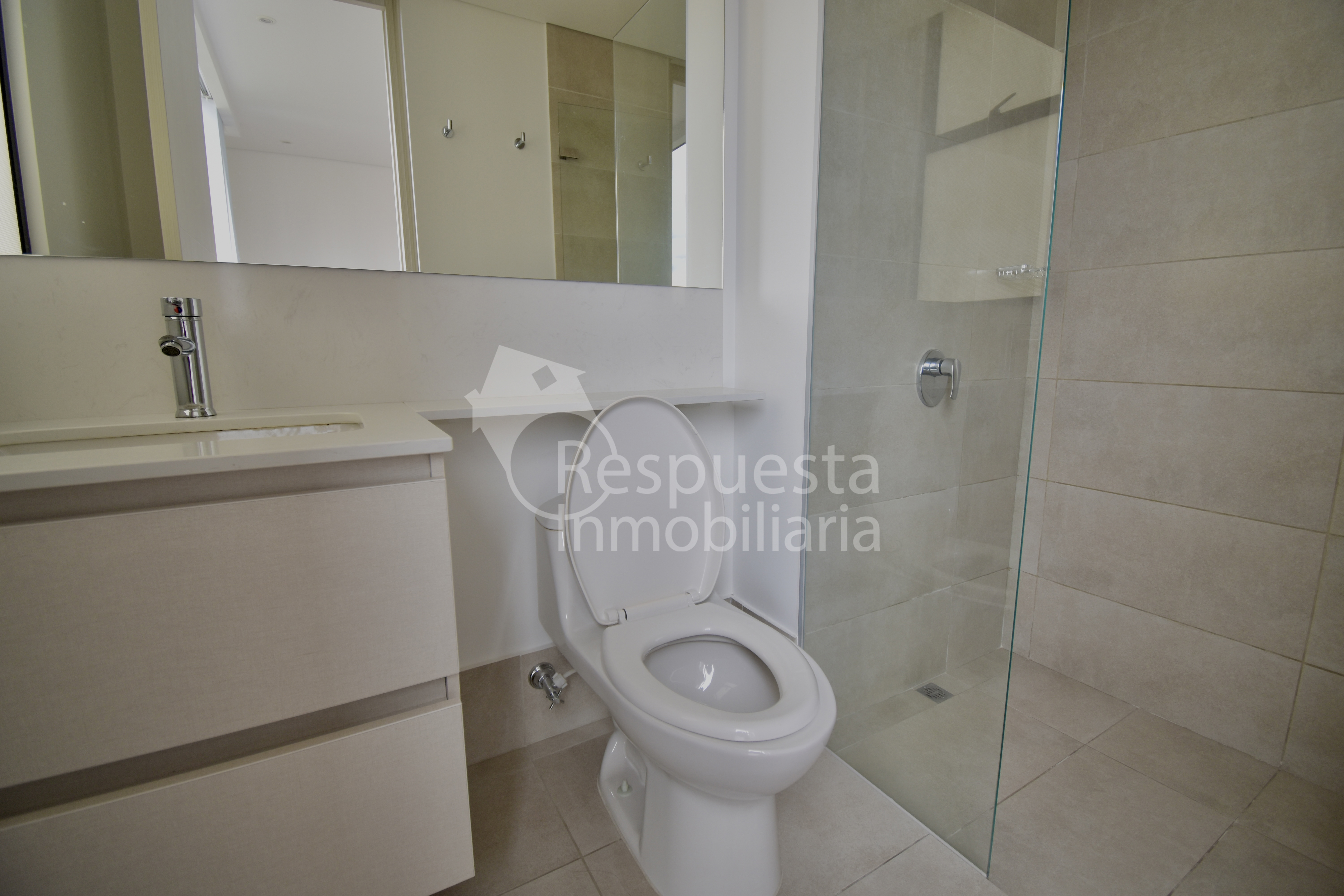 Venta apartamento en el poblado (barrio  Lalinde) - Medellin ✅