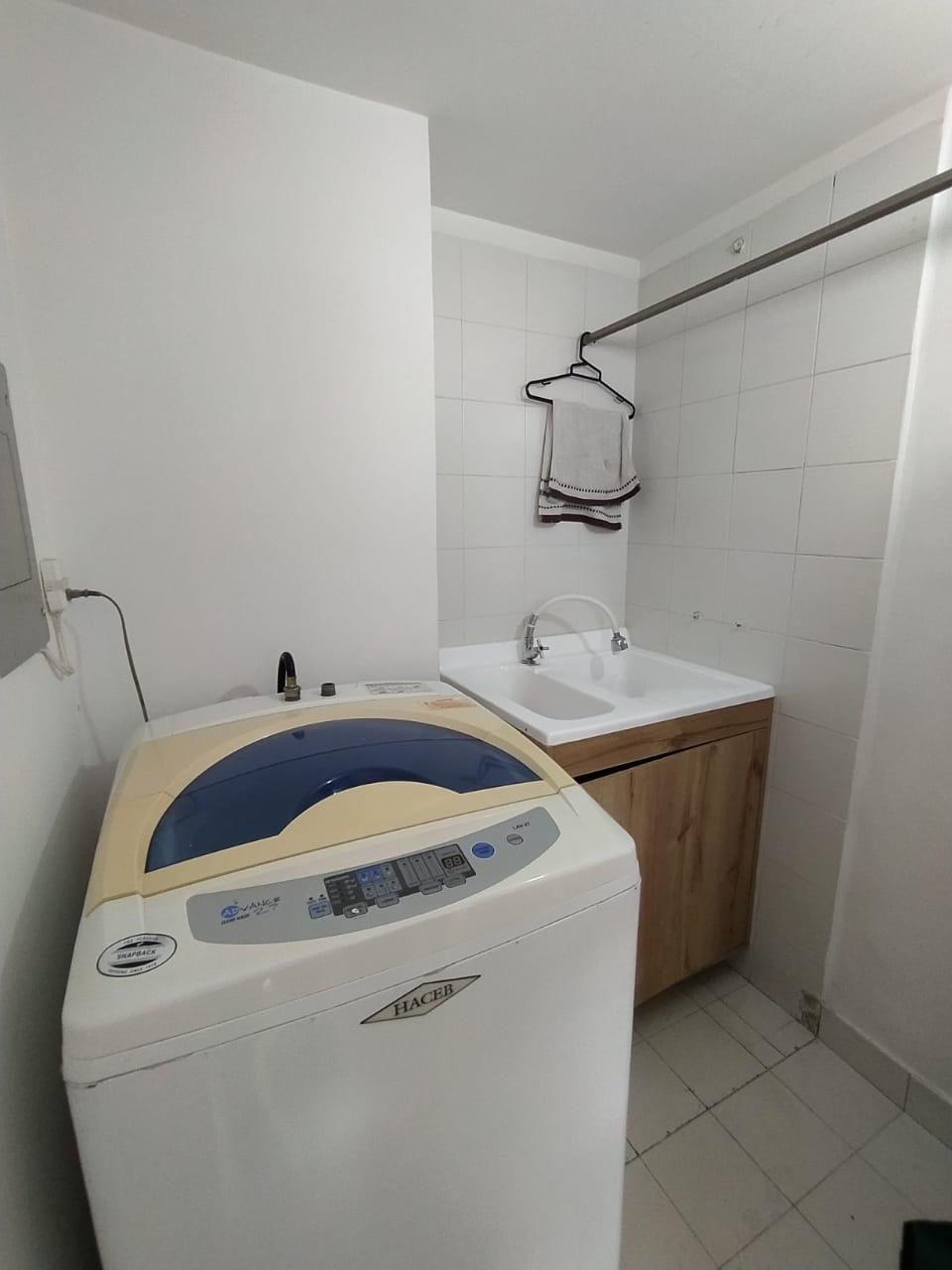 VENTA APARTAMENTO DUPLEX POBLADO MEDELLIN MILLA DE ORO