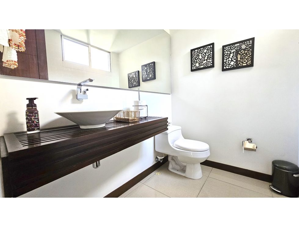 Venta de apartamento en El Poblado loma los balsos  Medellin ✅