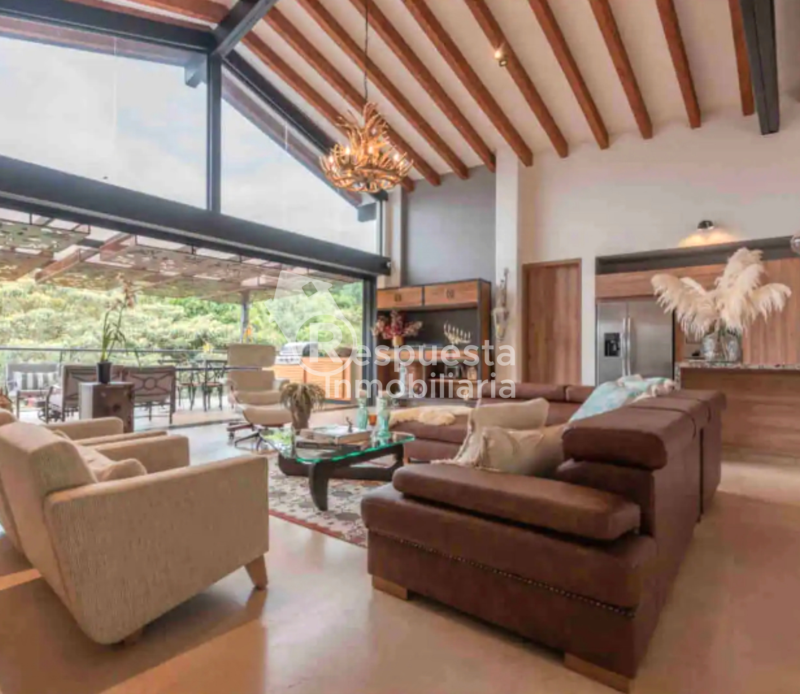 Vendo Casa RIONEGRO (Luxury)  alto de palmas VIA AL  AEROPUERTO.🍀