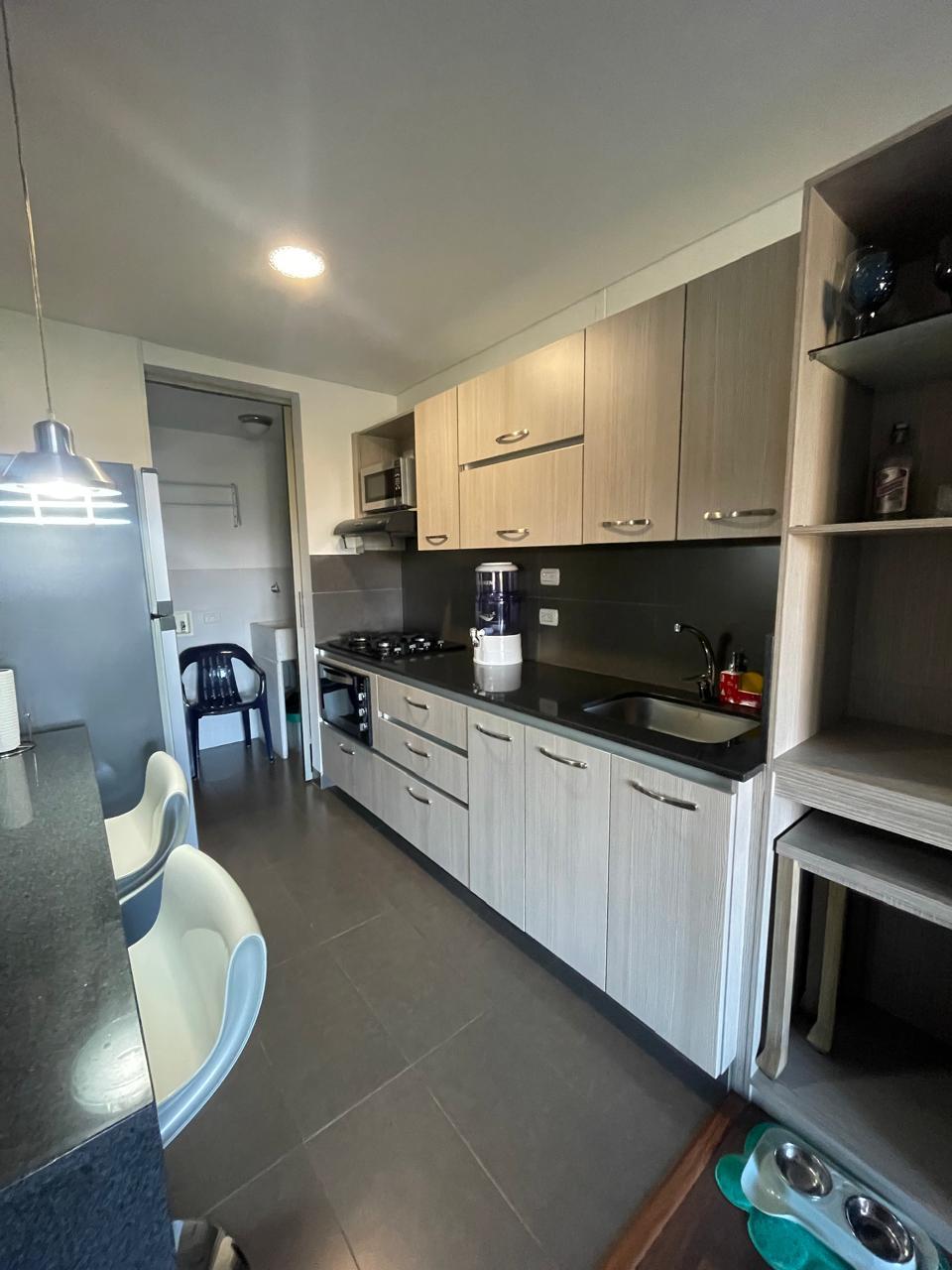 APARTAMENTO _RENTA CORTA por plataforma_  EN LLANOGRANDE 🍀